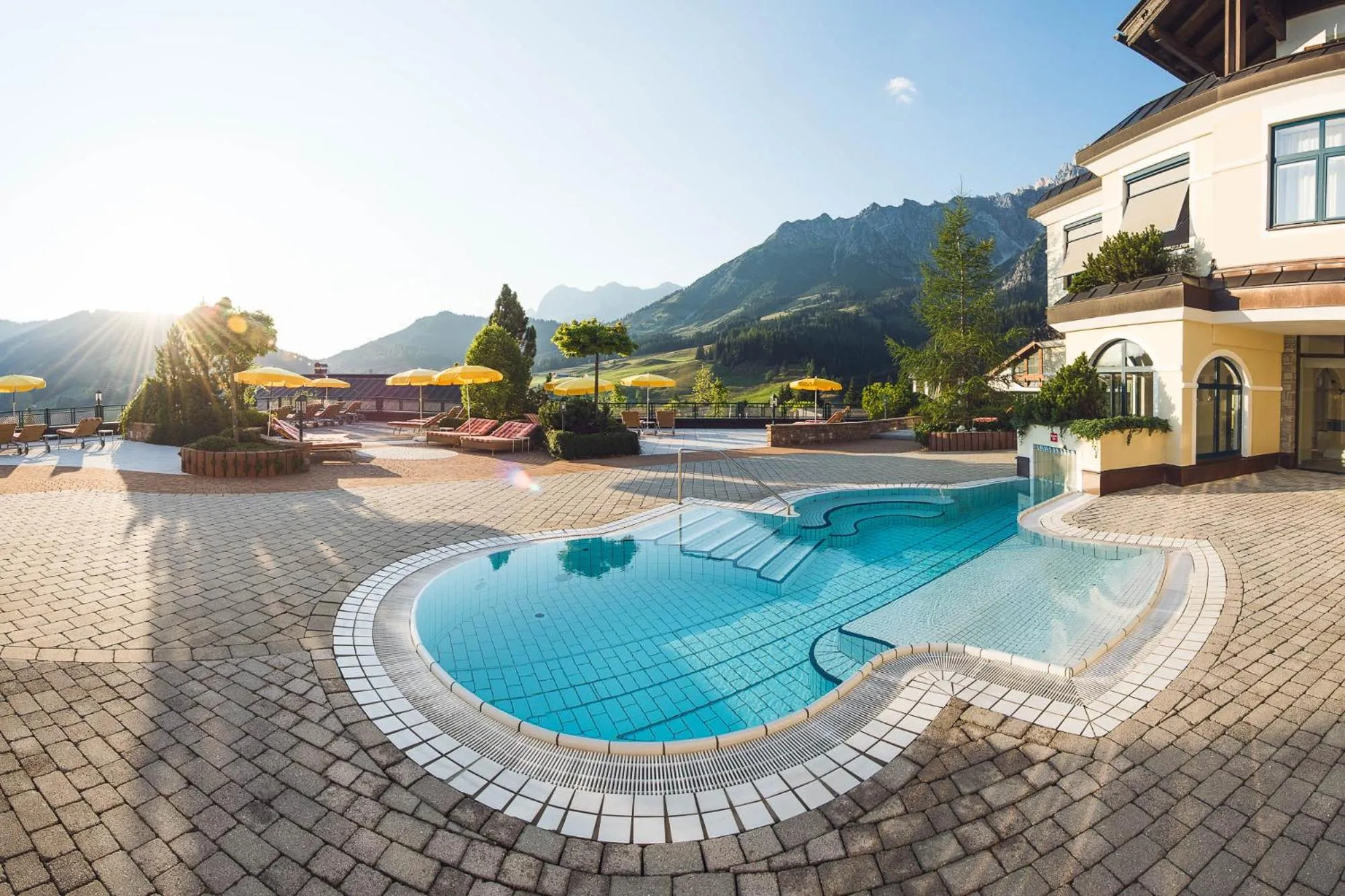 Mountain view in Übergossene Alm Resort