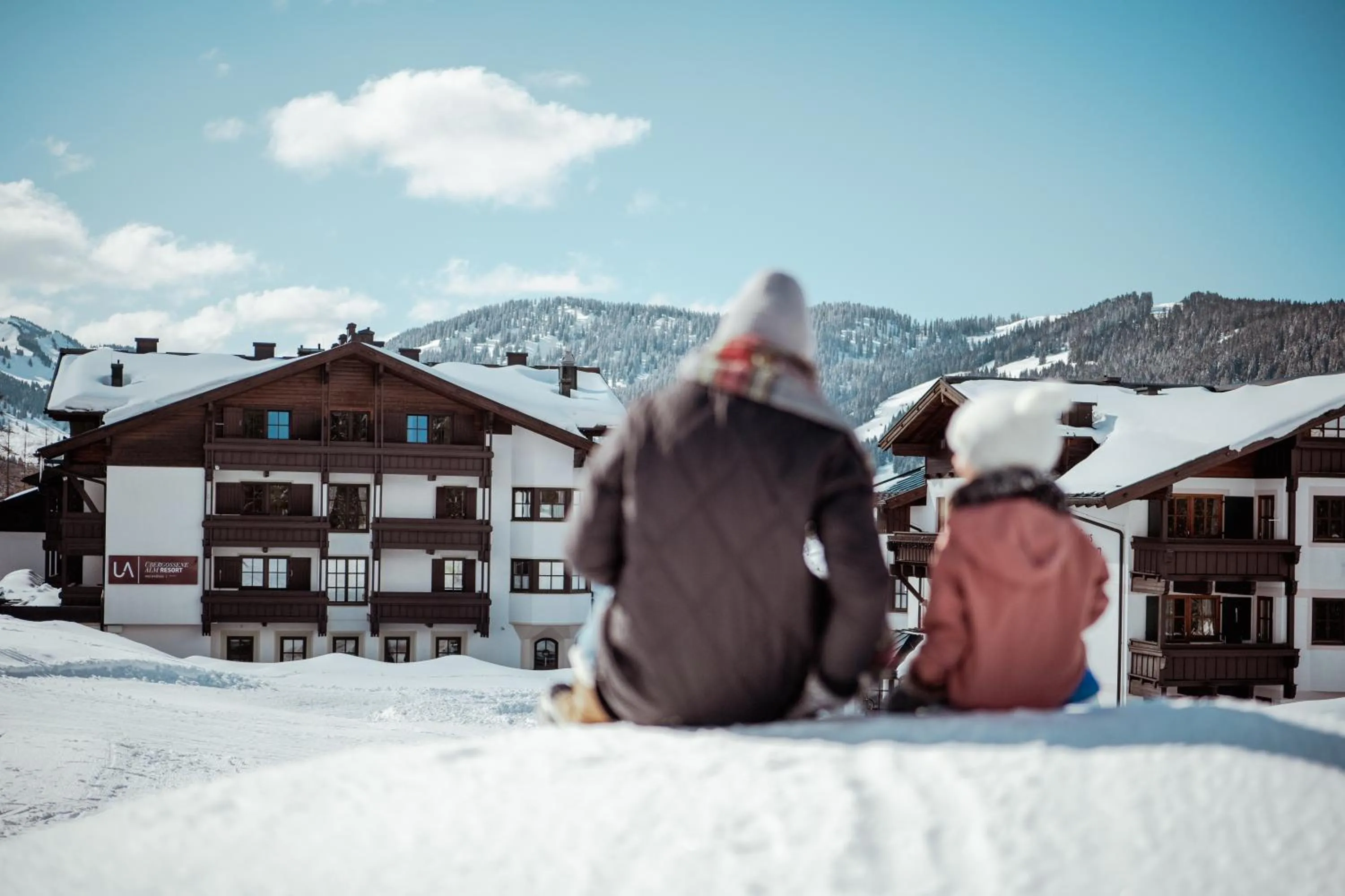 People in Übergossene Alm Resort