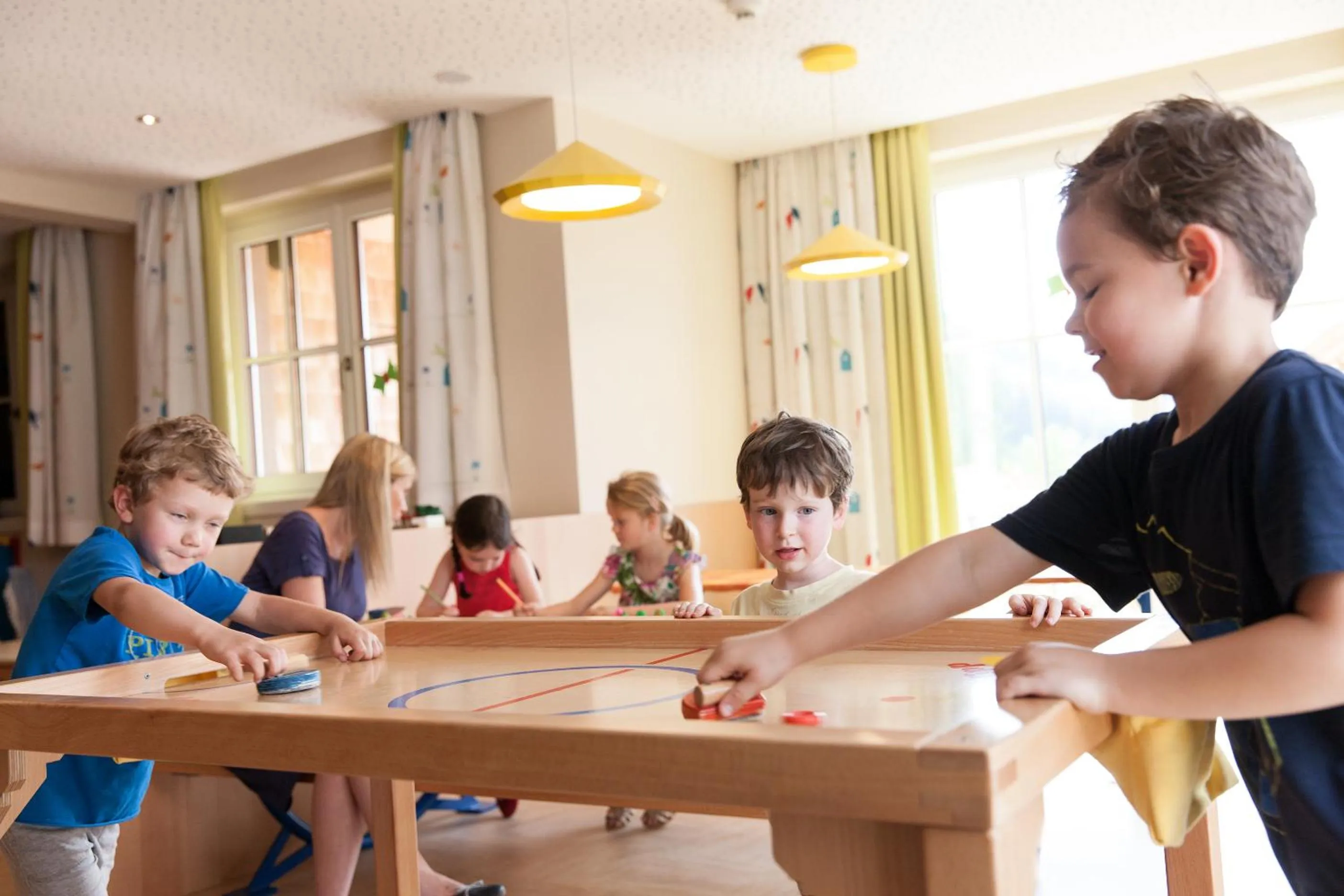 People in Übergossene Alm Resort