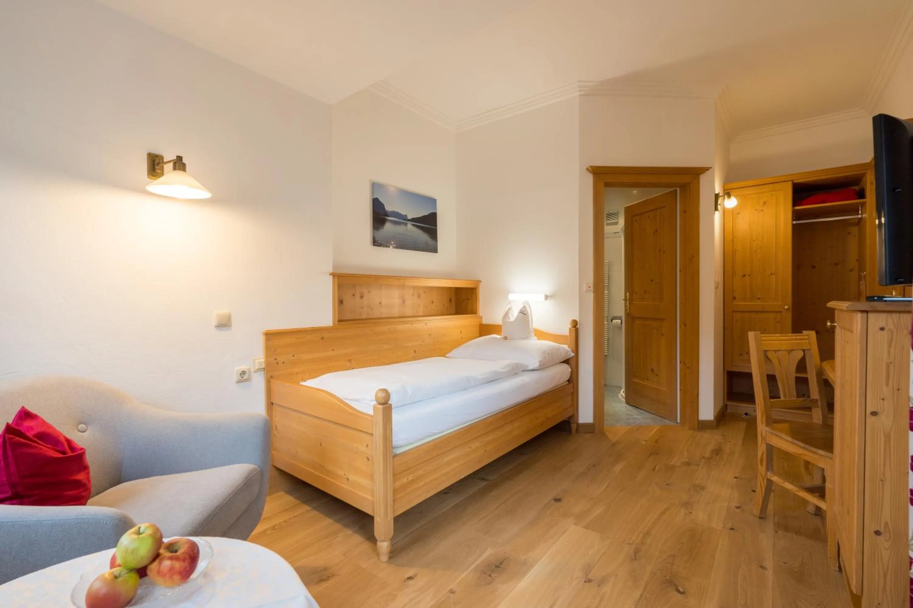 Bed in Hotel-Garni Schernthaner