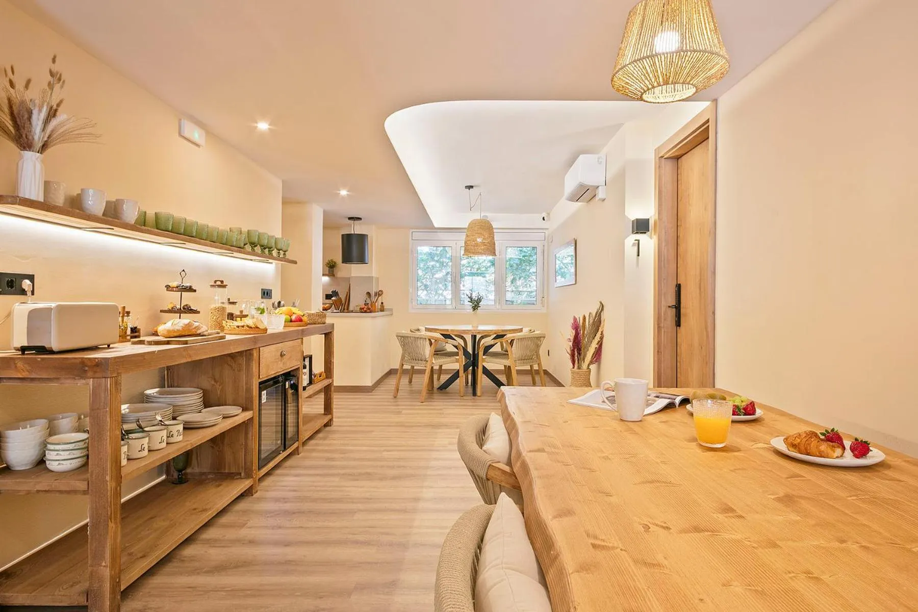 Restaurant/places to eat in Olivia Barcelona