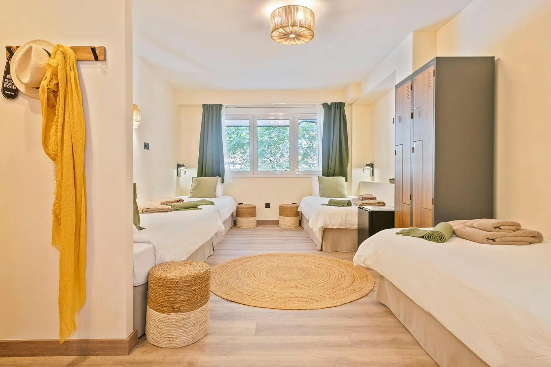 Bed in Olivia Barcelona