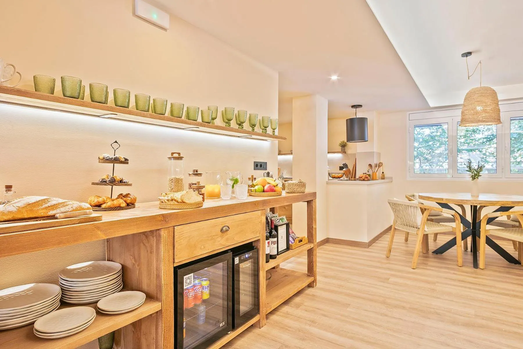 Dining area in Olivia Barcelona