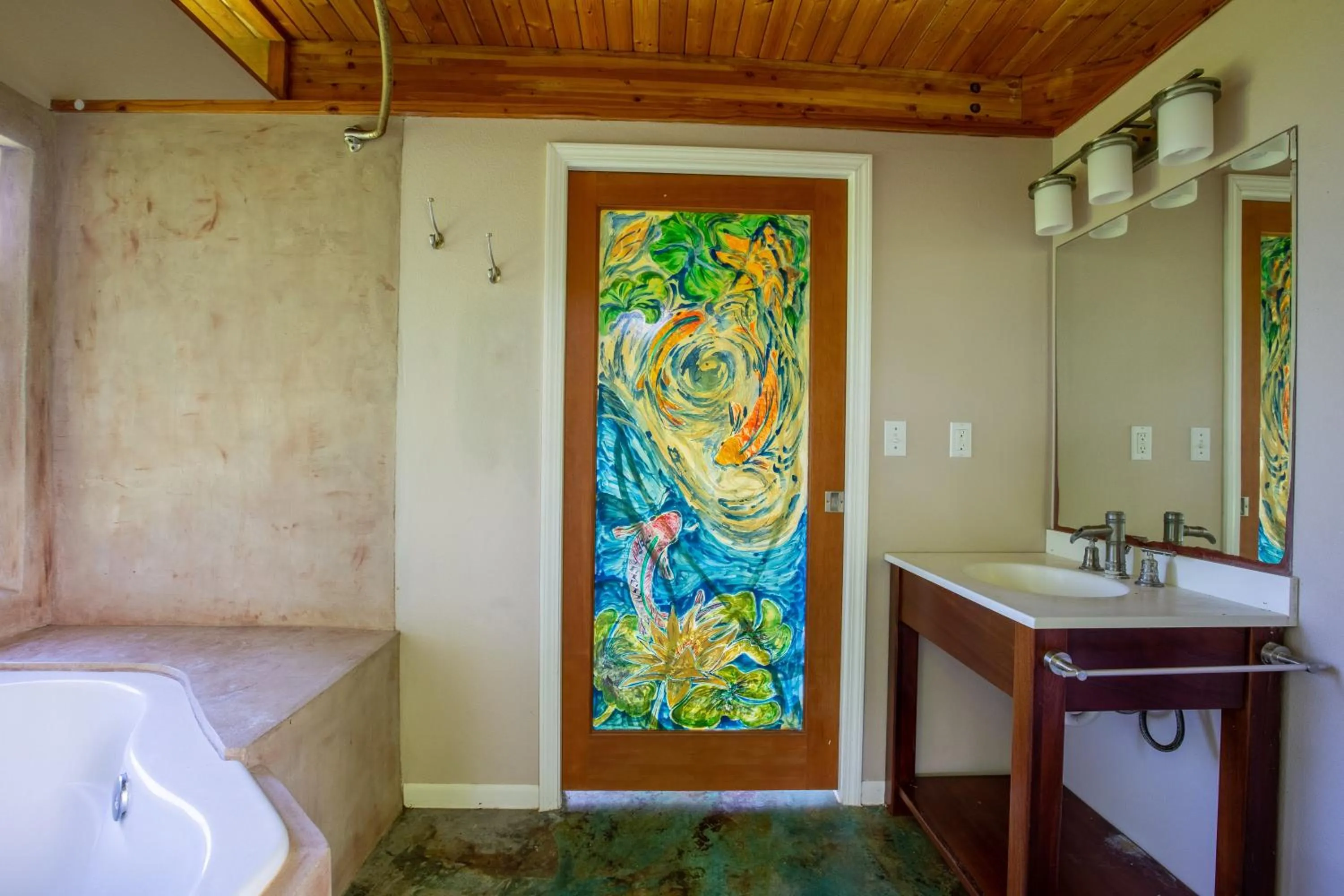 Bathroom in Kalani Oceanside Retreat