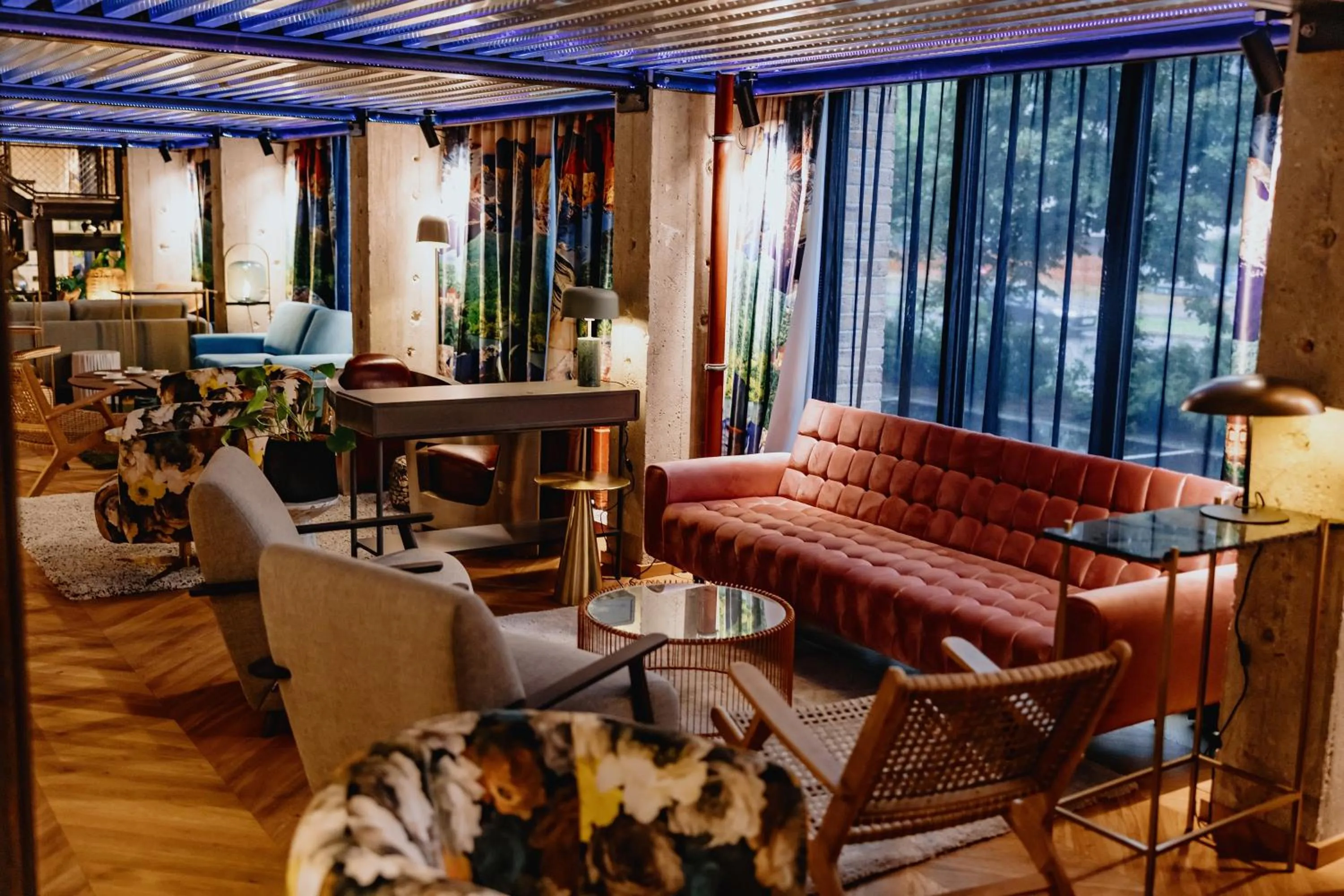 Lounge or bar in ONE66 Hotel