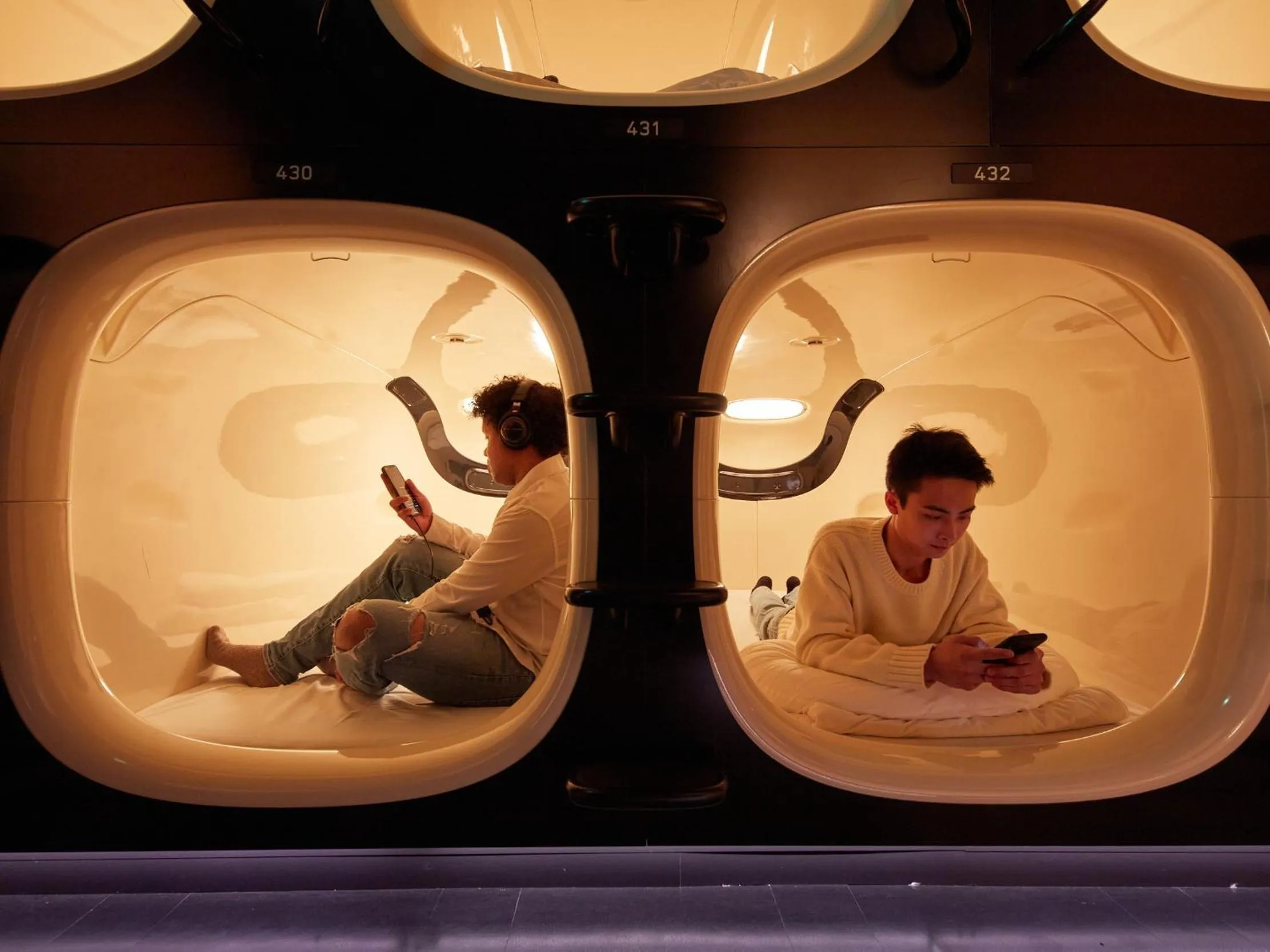 Photo of the whole room in Rembrandt Cabin Shinjuku Shin-Okubo