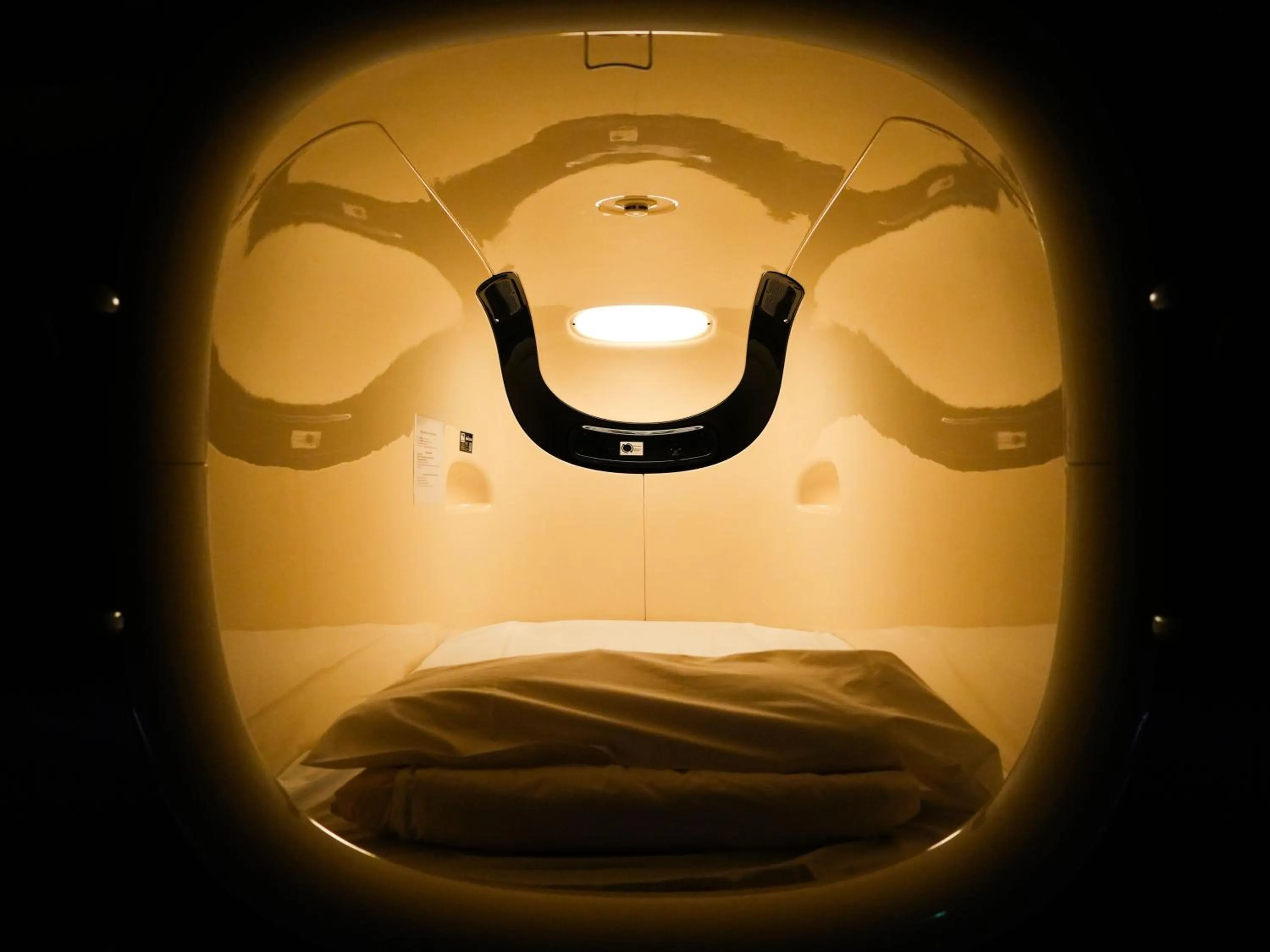 Photo of the whole room in Rembrandt Cabin Shinjuku Shin-Okubo