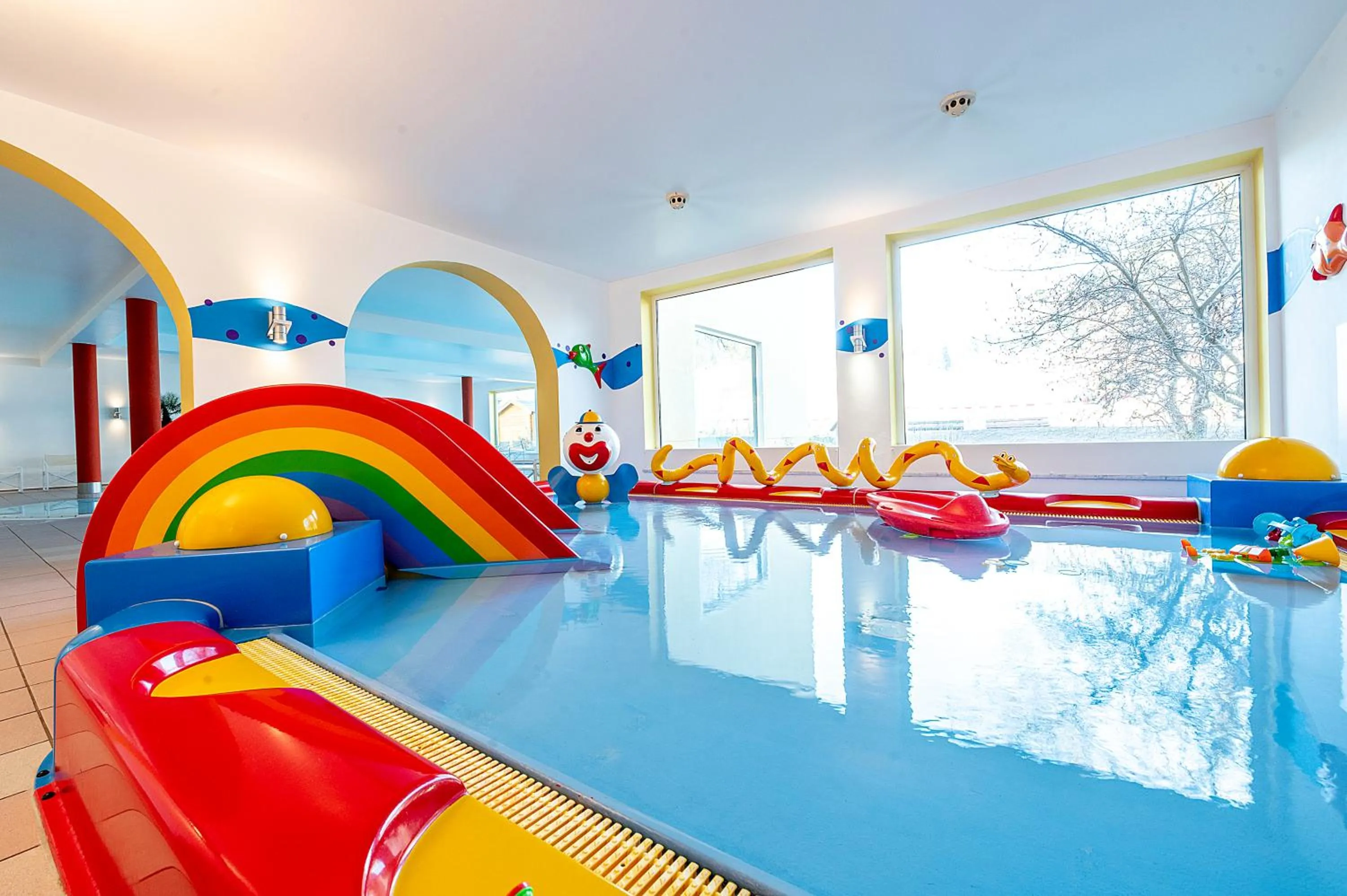 Swimming pool in Familotel Mein Krug