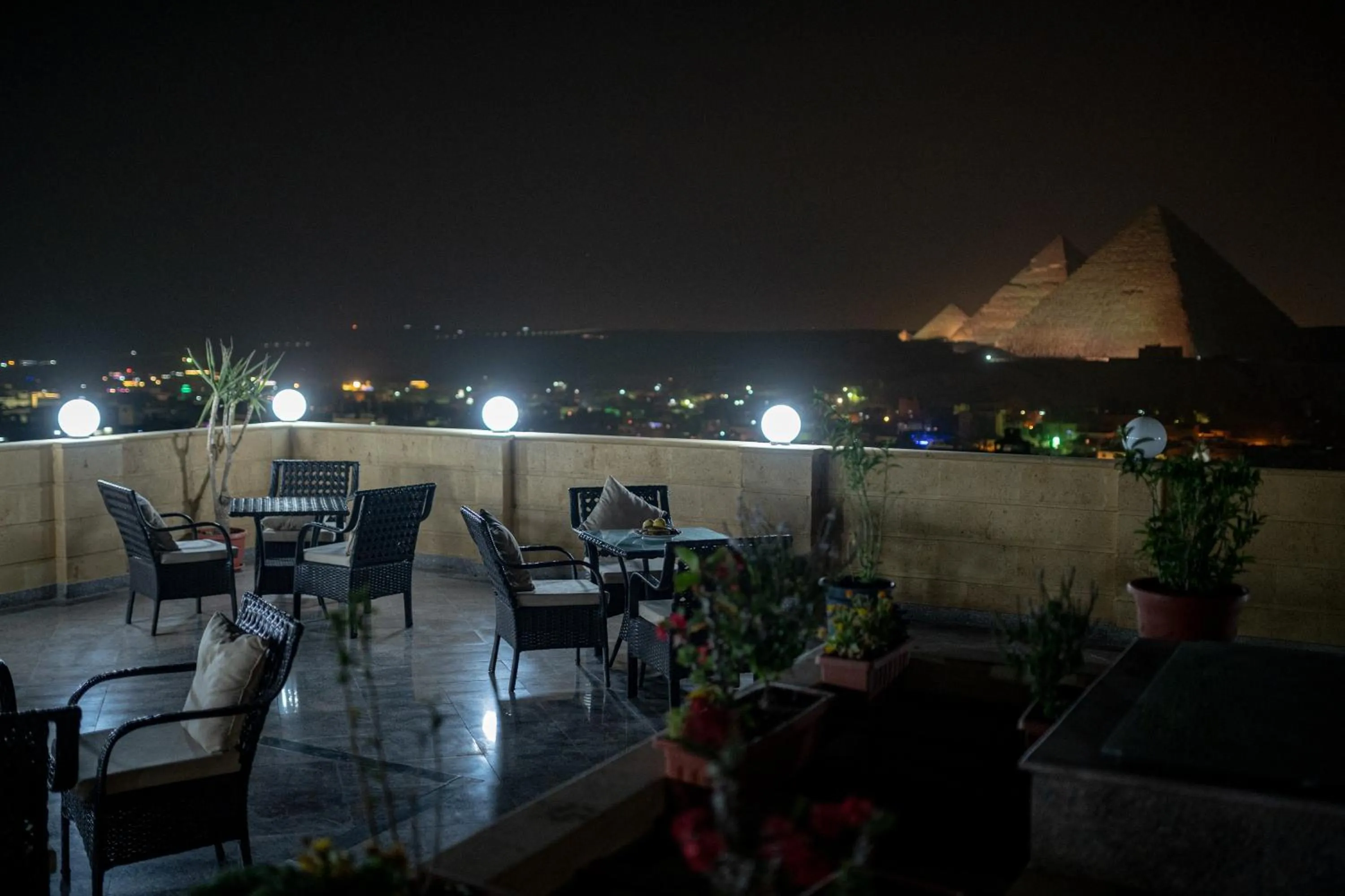 Balcony/Terrace in Gardenia Inn Hotel