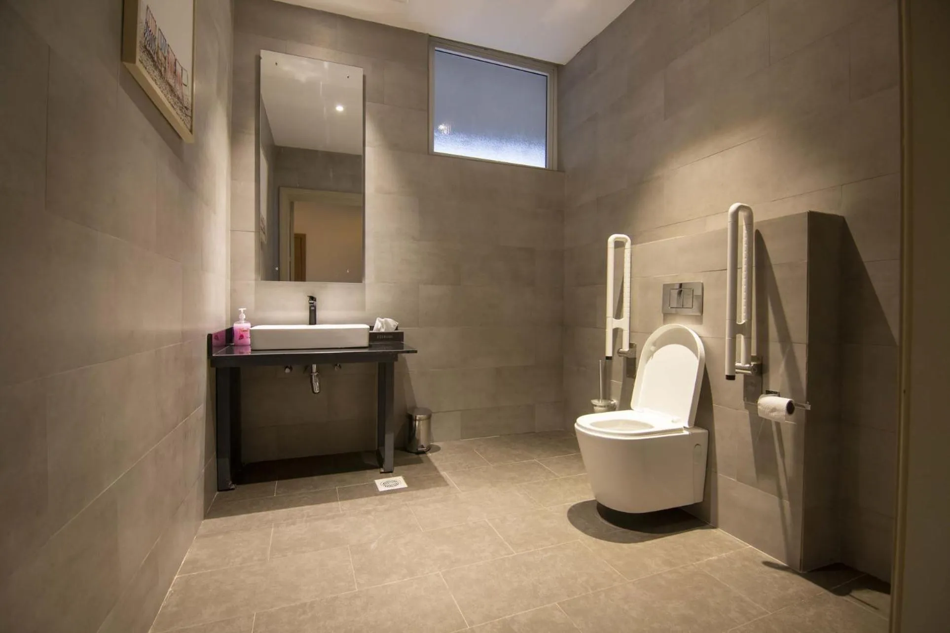 Bathroom in Eseriani The Resort