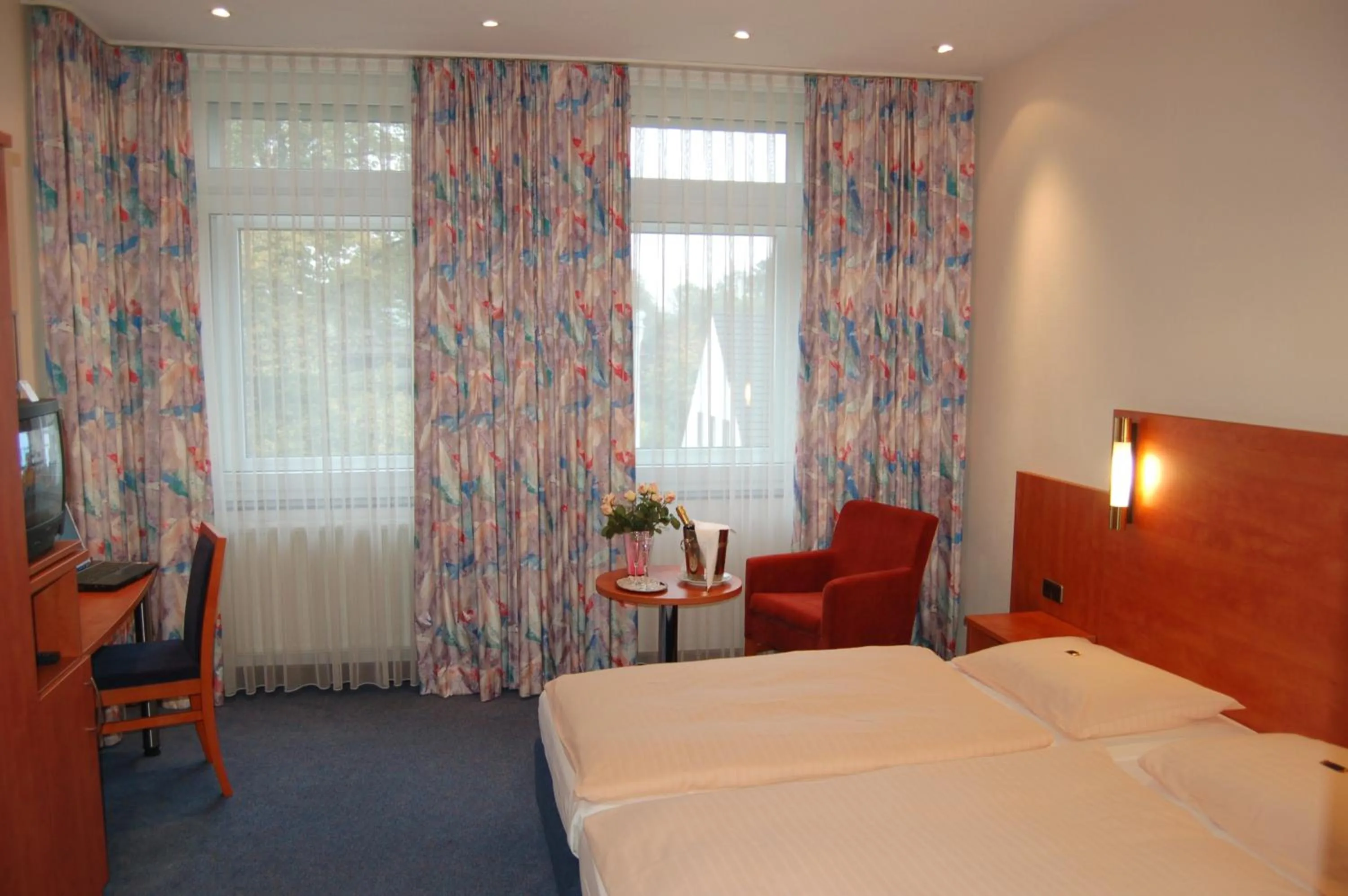 Day, Bed in Astoria Hotel