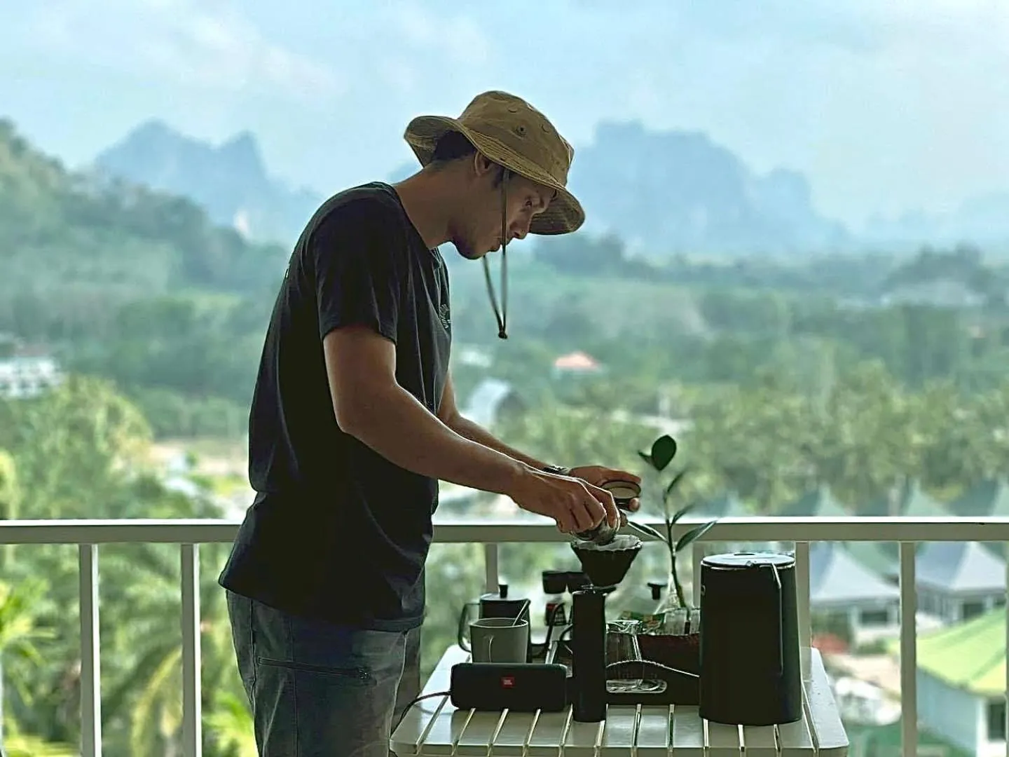 People in Baan Phuvara Retreat - Romantic Jacuzzi Mountain View Villas