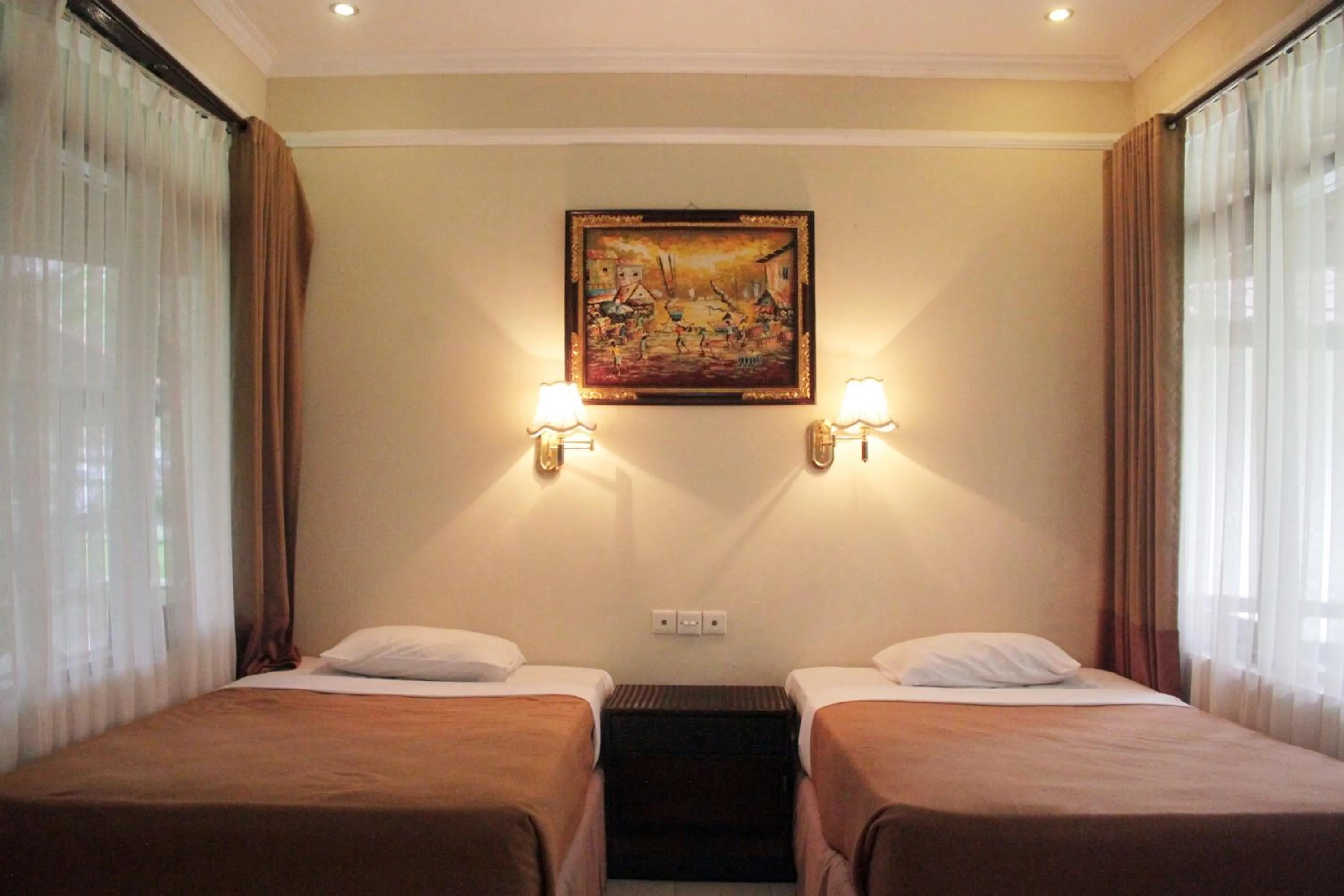 Bed in mascot hotel senggigi