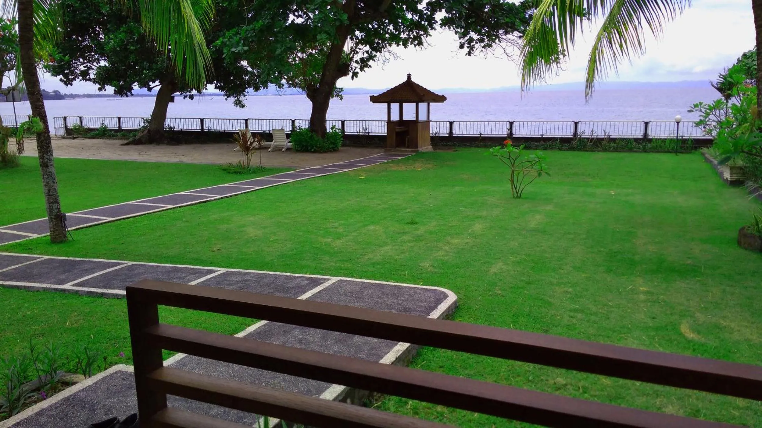 mascot hotel senggigi