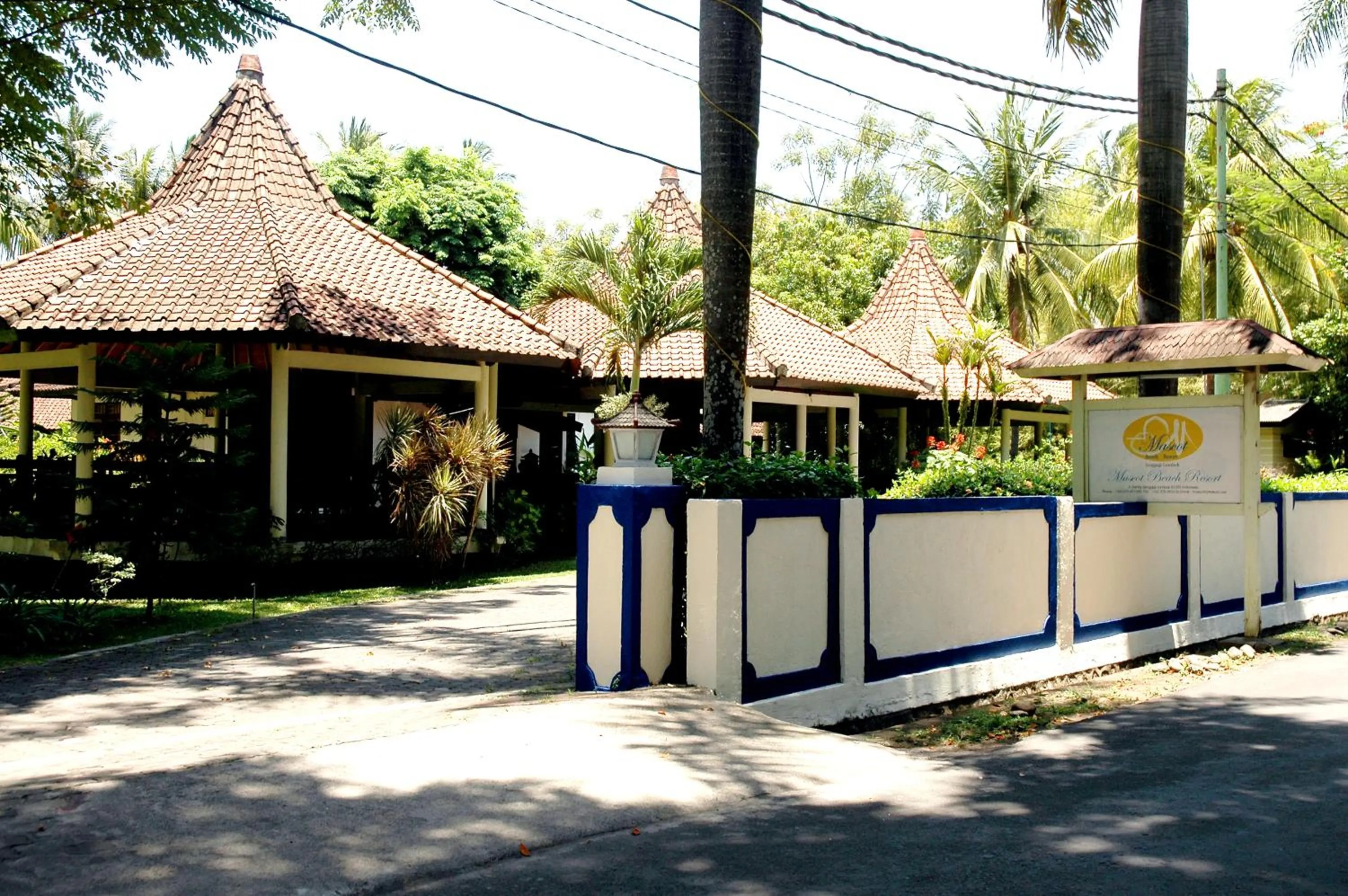 mascot hotel senggigi