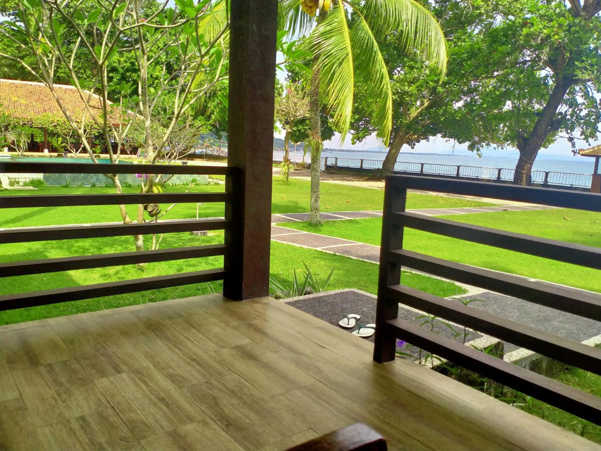 mascot hotel senggigi