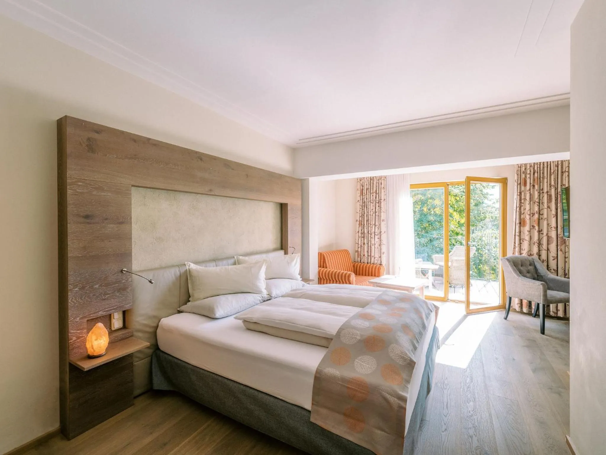 Photo of the whole room, Bed in Garten-Hotel Ochensberger