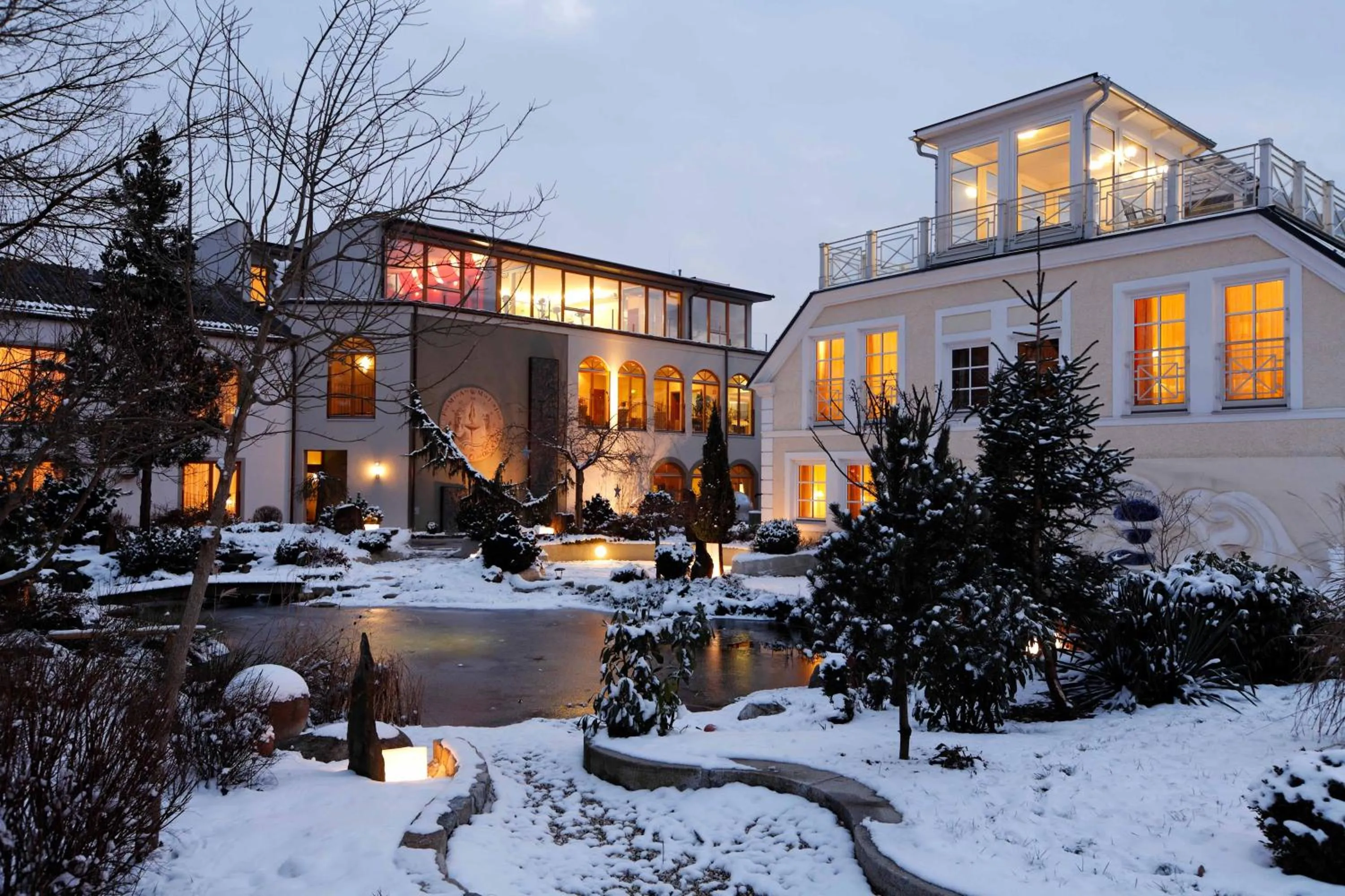 Property building in Garten-Hotel Ochensberger