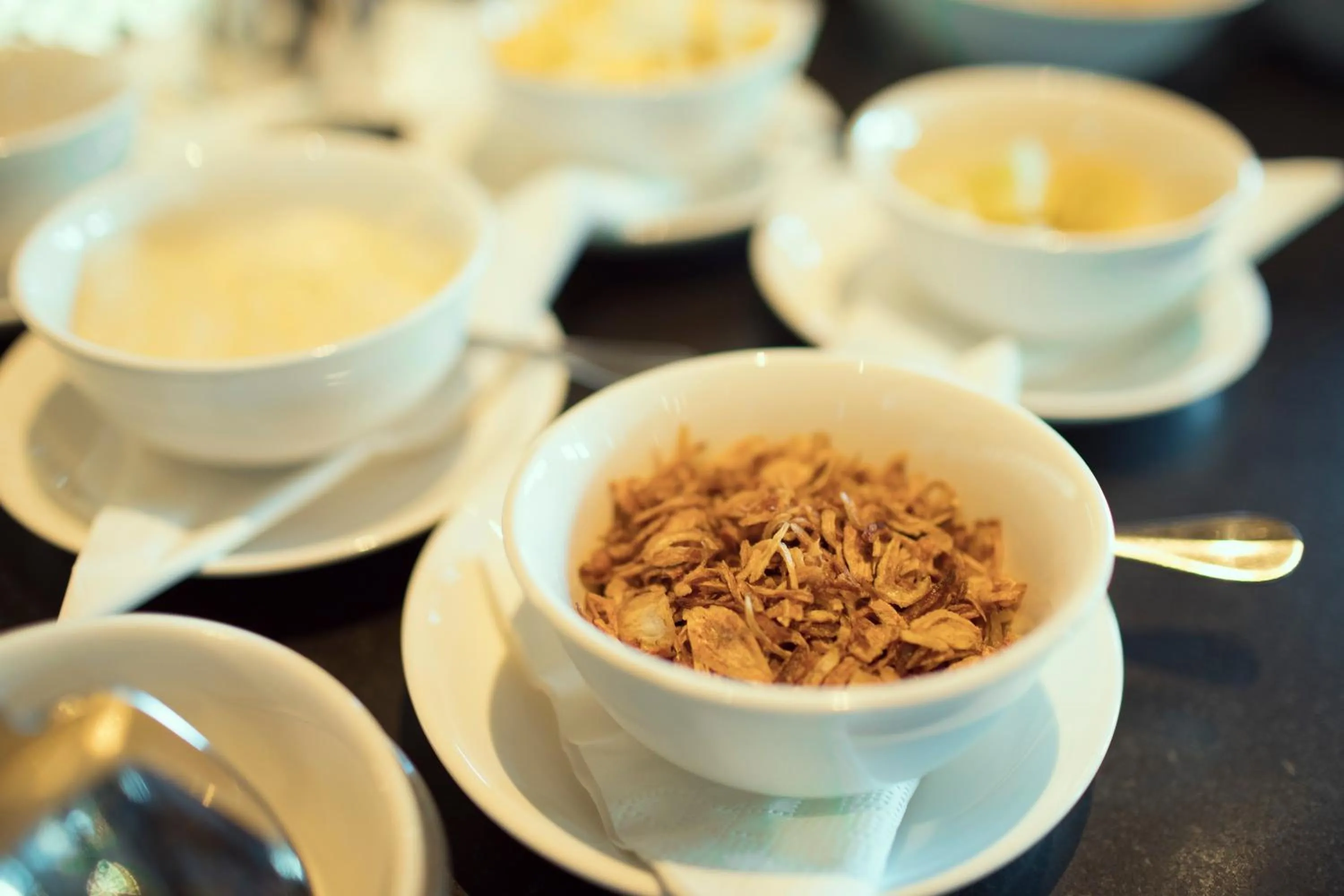 Food and drinks in Emerald Palace Hotel