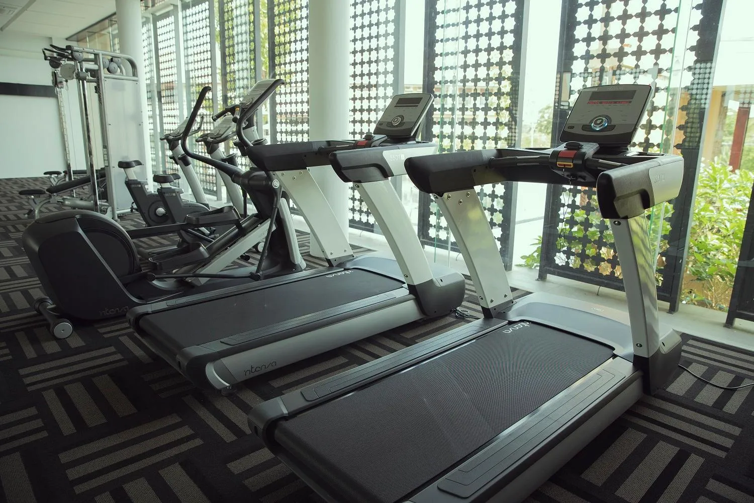 Activities in Emerald Palace Hotel