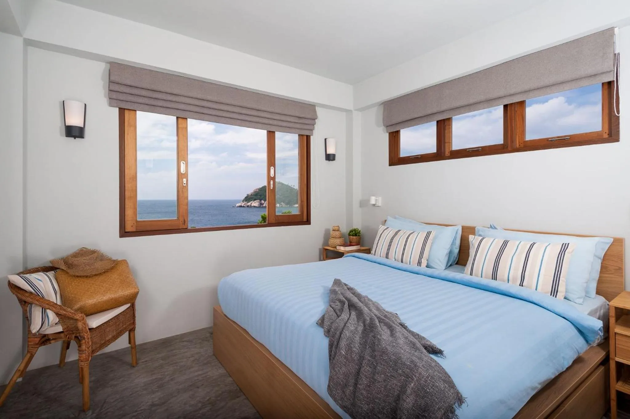 Bed in Cape Shark Villas