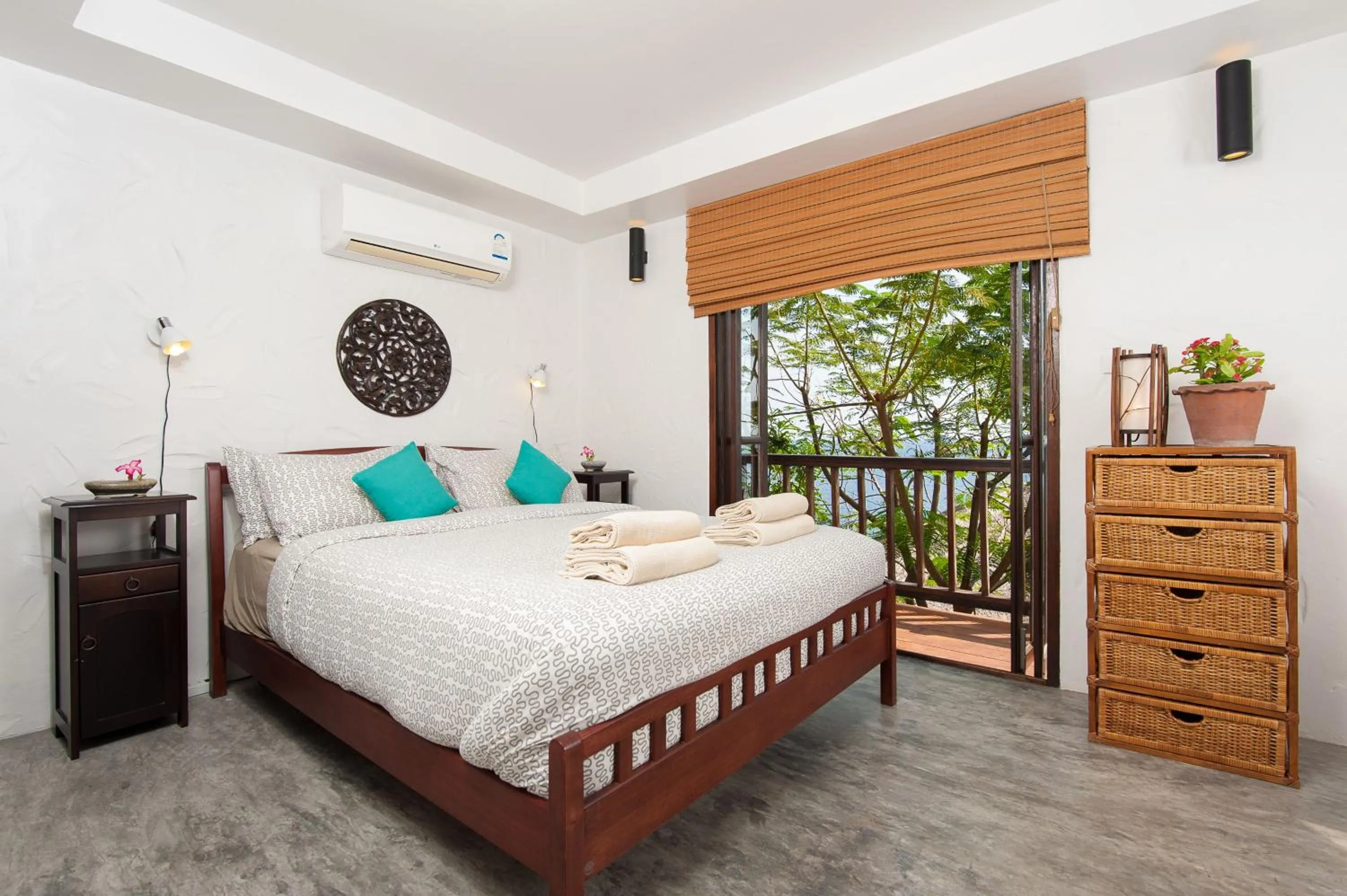 Bed in Cape Shark Villas