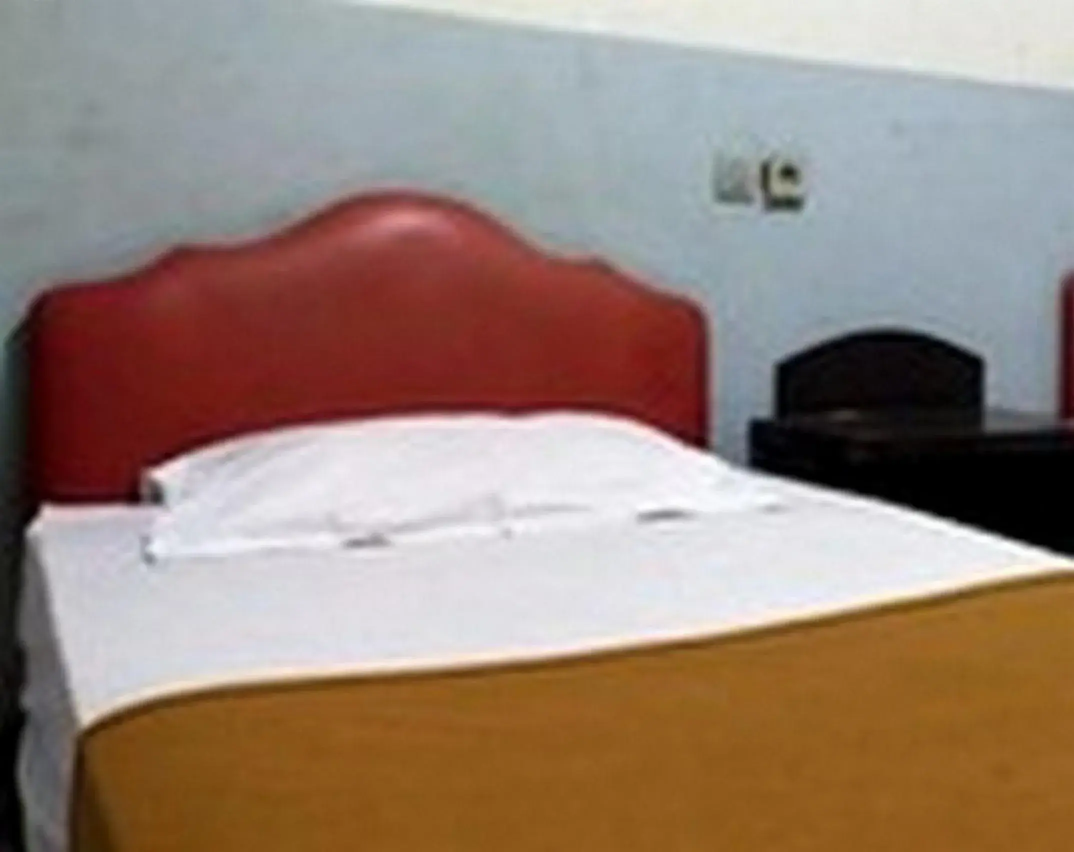 Single Room - single occupancy in Hotel Nirwana Ternate RedPartner Single Room - single occupancy in Hotel Nirwana Ternate RedPartner