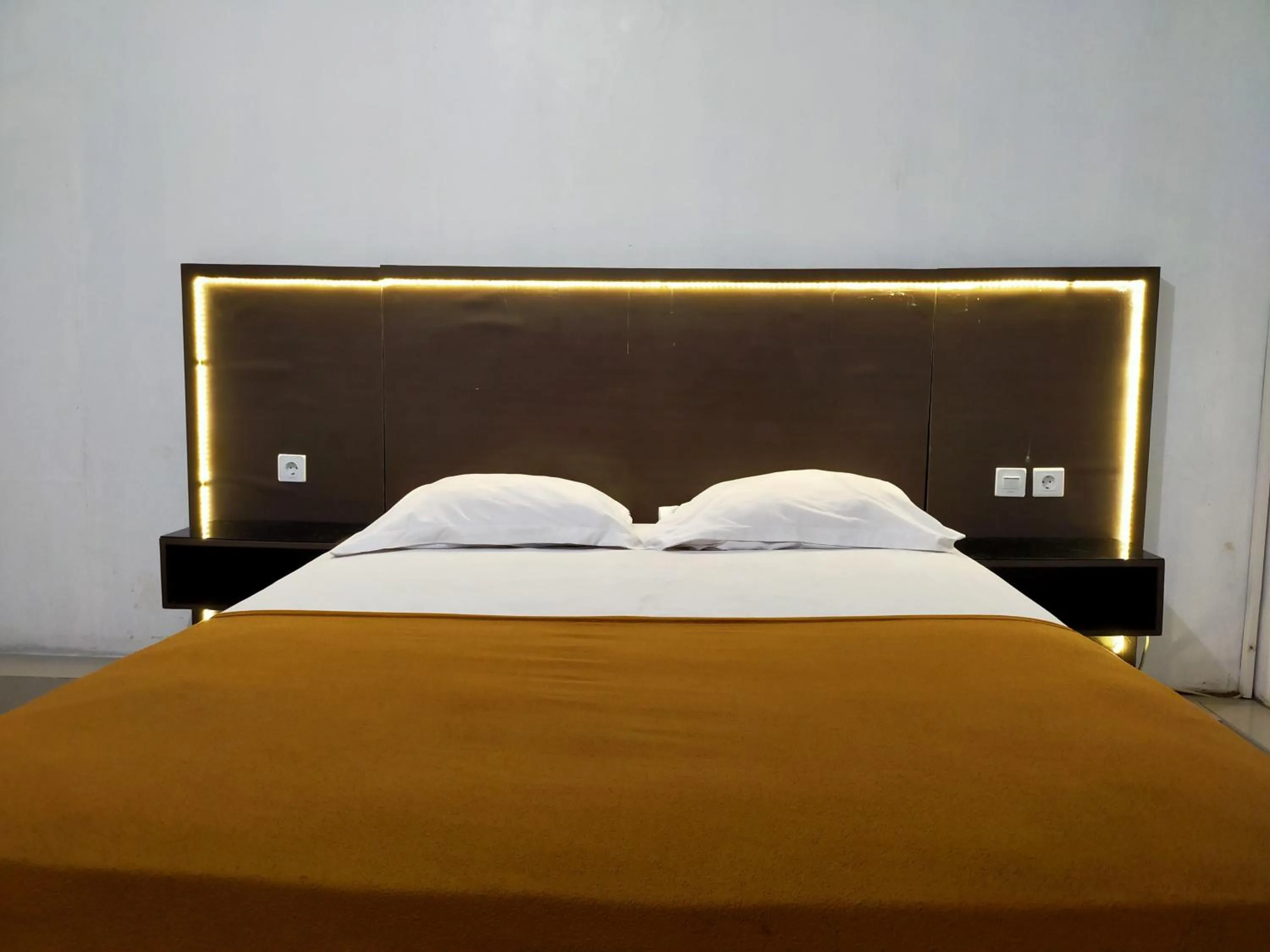 Bed in Hotel Nirwana Ternate RedPartner