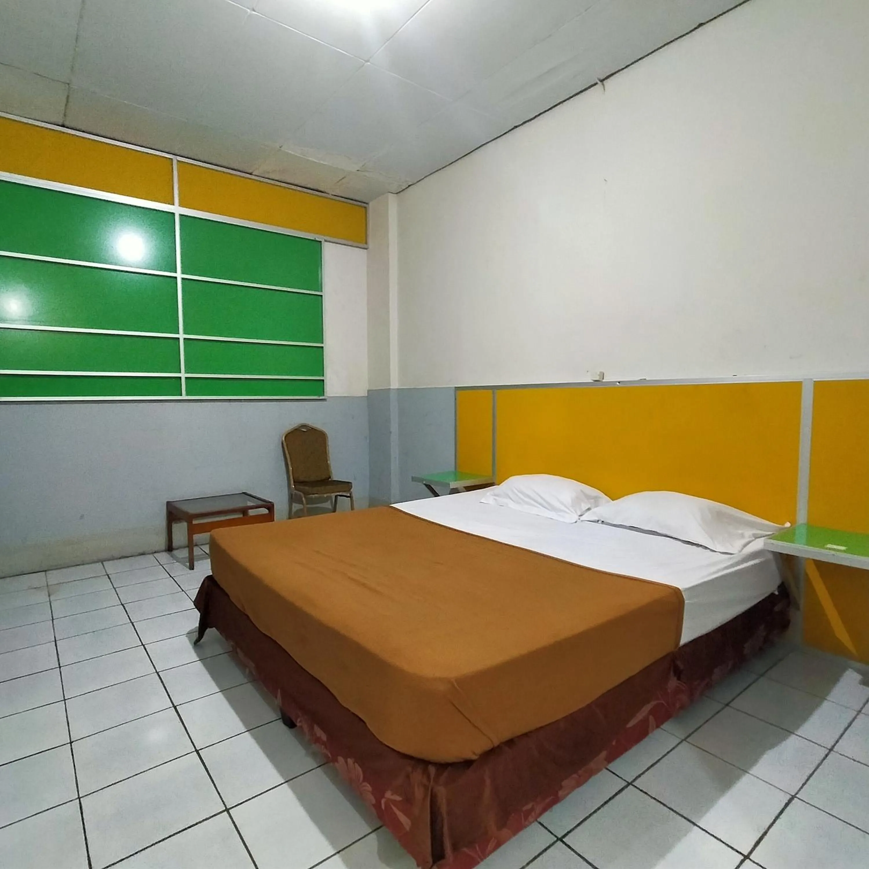 Bed in Hotel Nirwana Ternate RedPartner