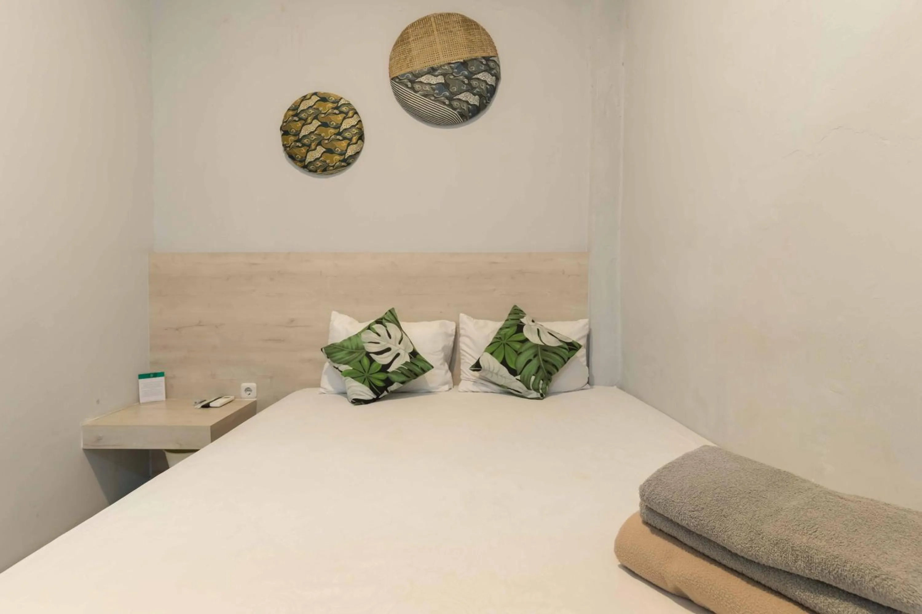 Bed in Elite Residence near UIN University