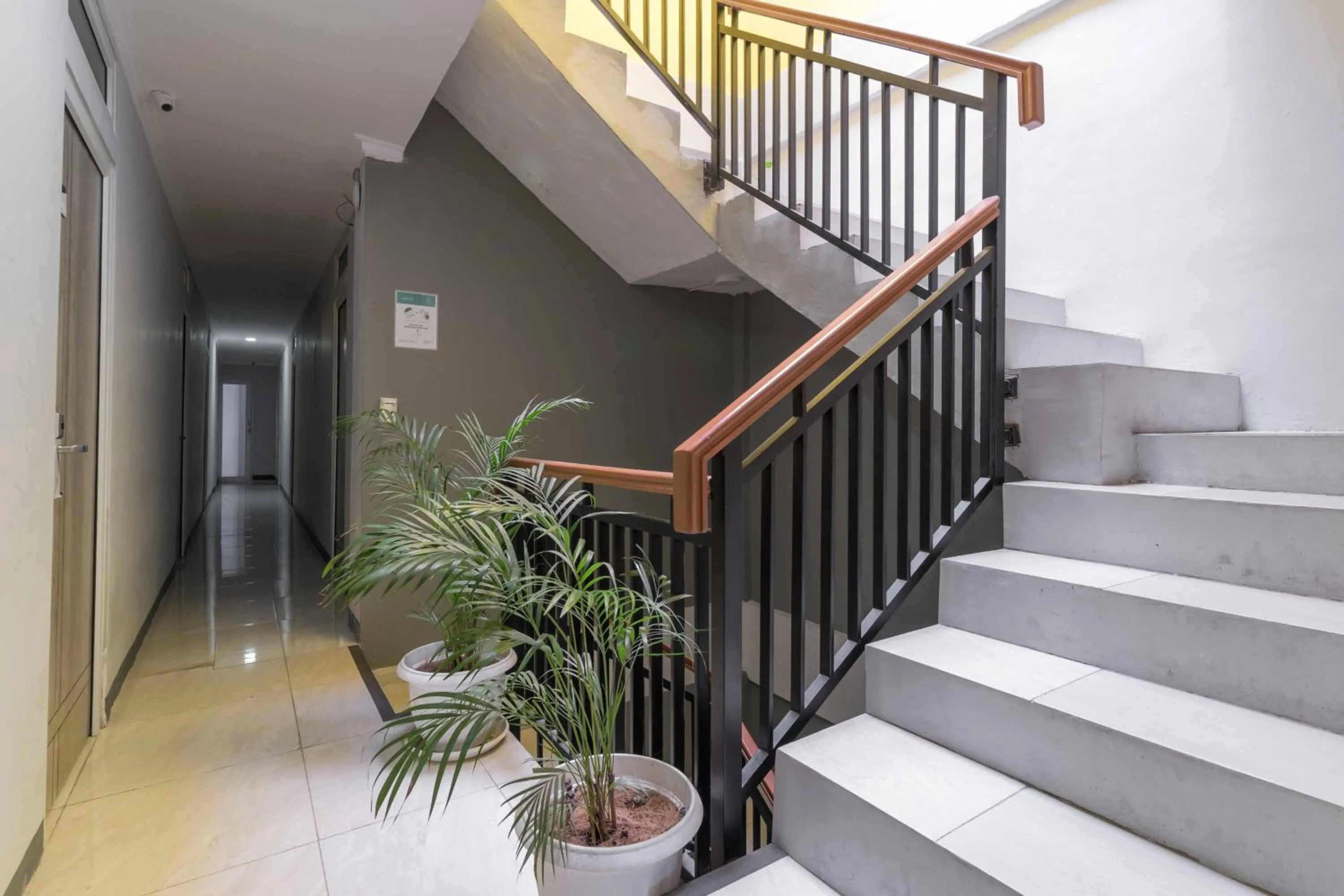 Elite Residence near UIN University