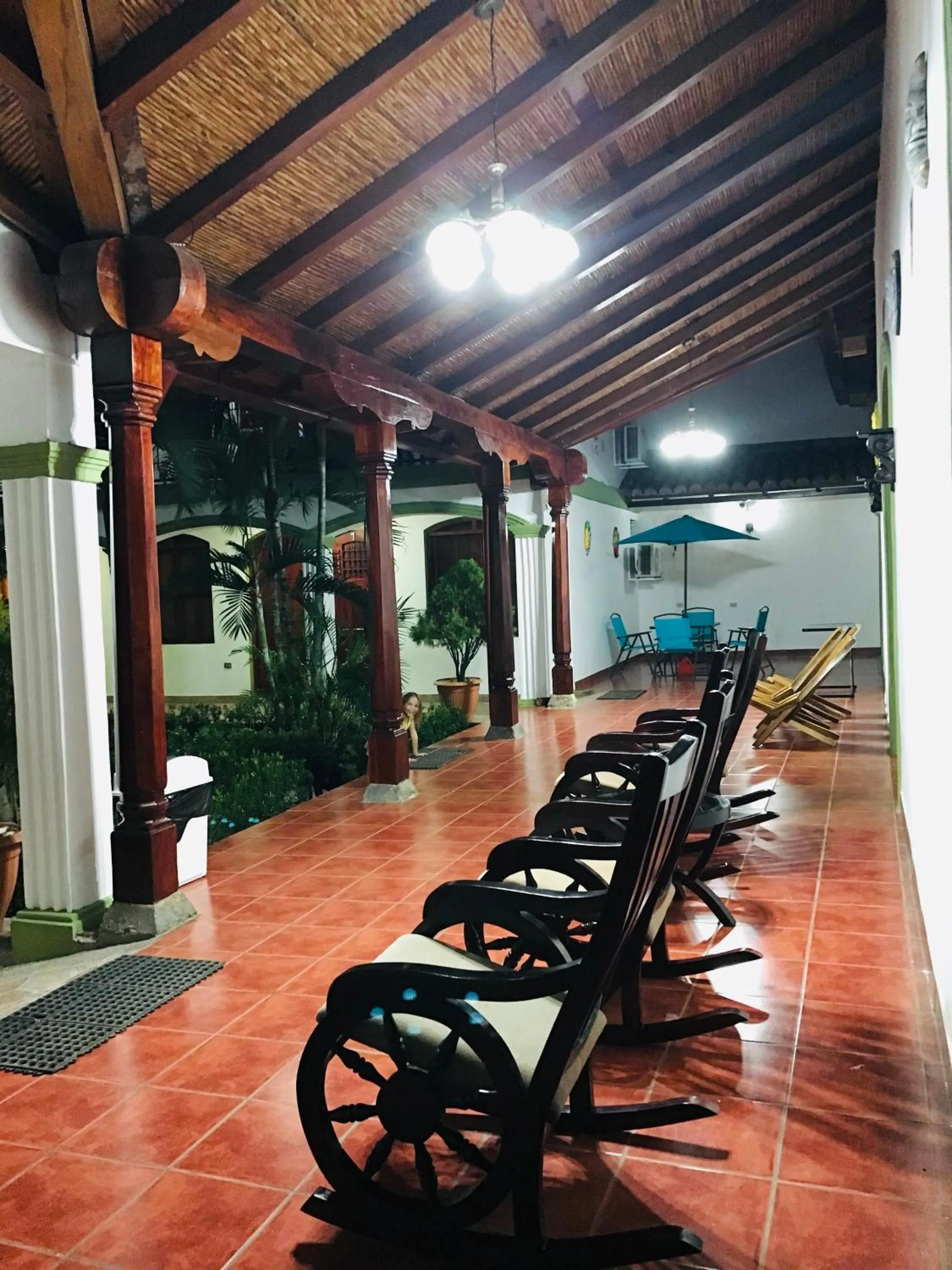 Seating area in Hotel Torogoz