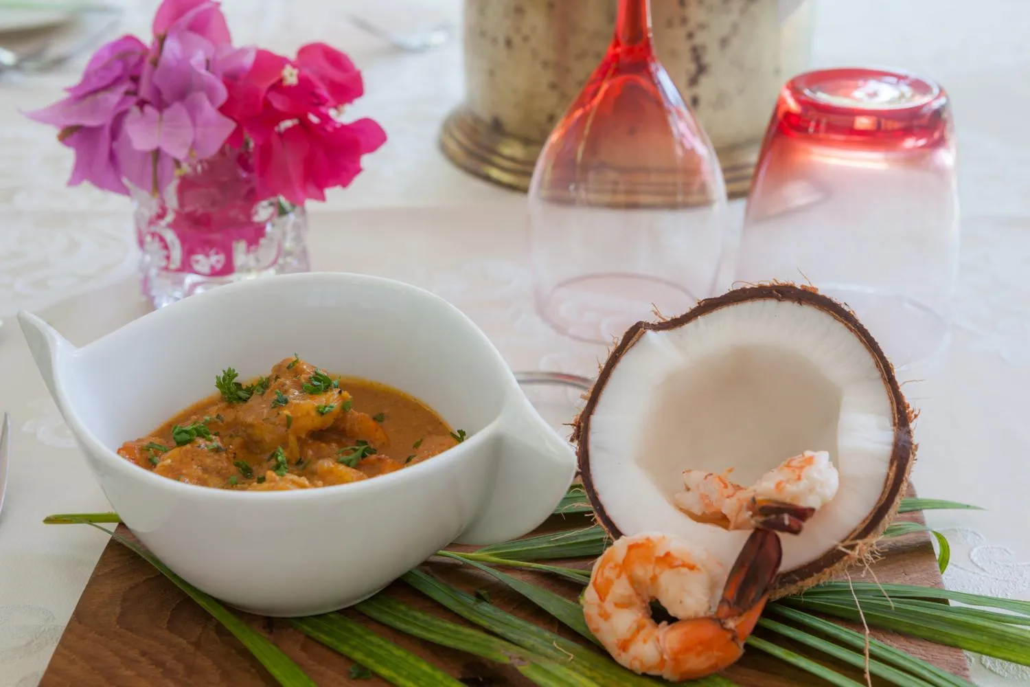 Food in The Maji Beach Boutique Hotel -Adults Only