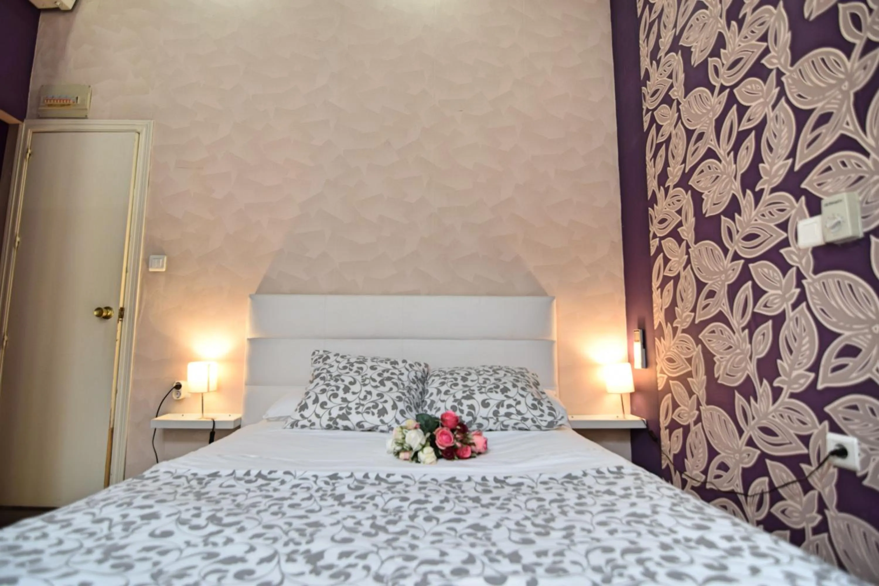 Photo of the whole room, Bed in Apartamentos Marques De La Merced