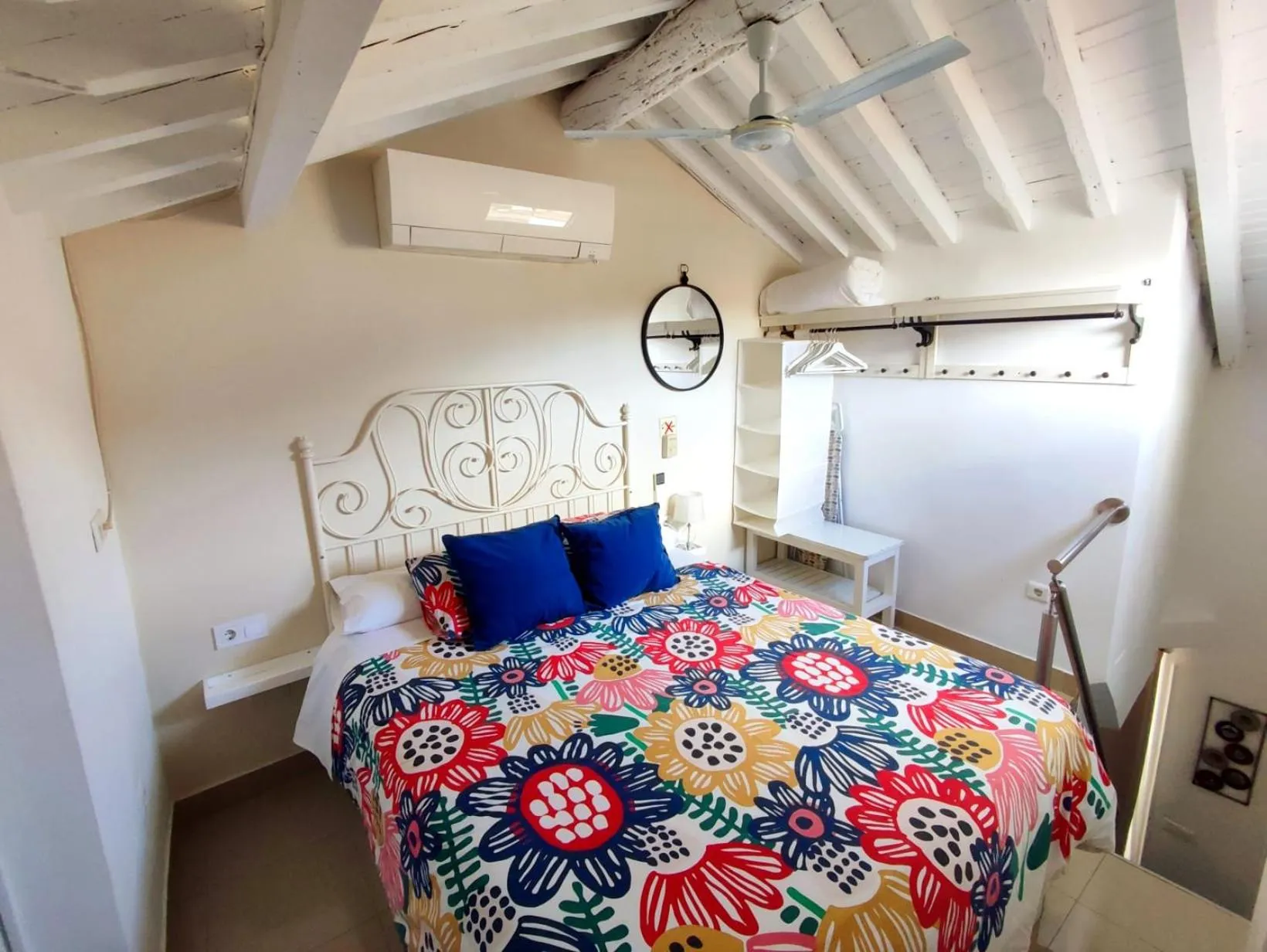 Bed in Apartamentos Marques De La Merced