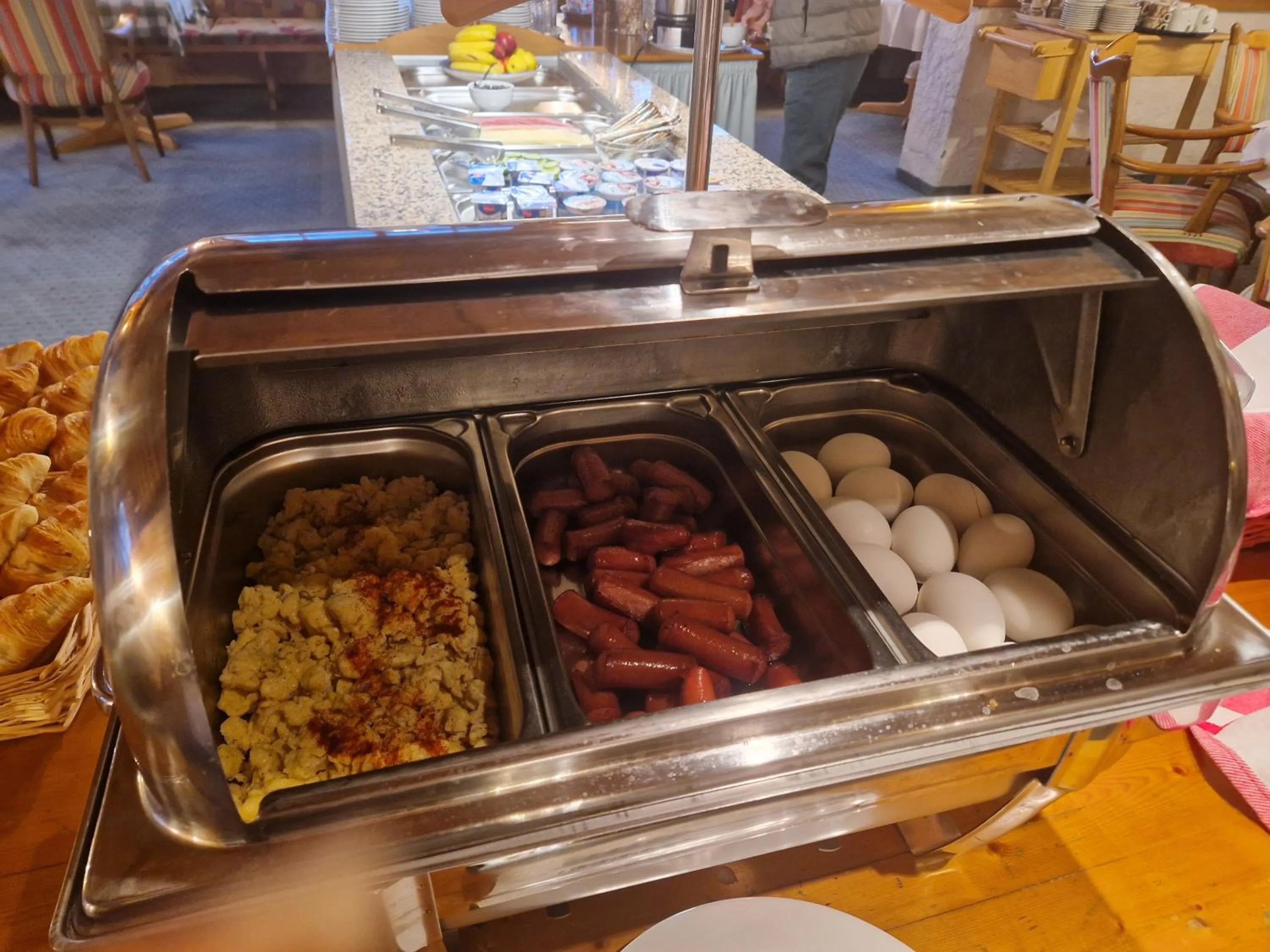 Buffet breakfast in HOTEL WALDHORN