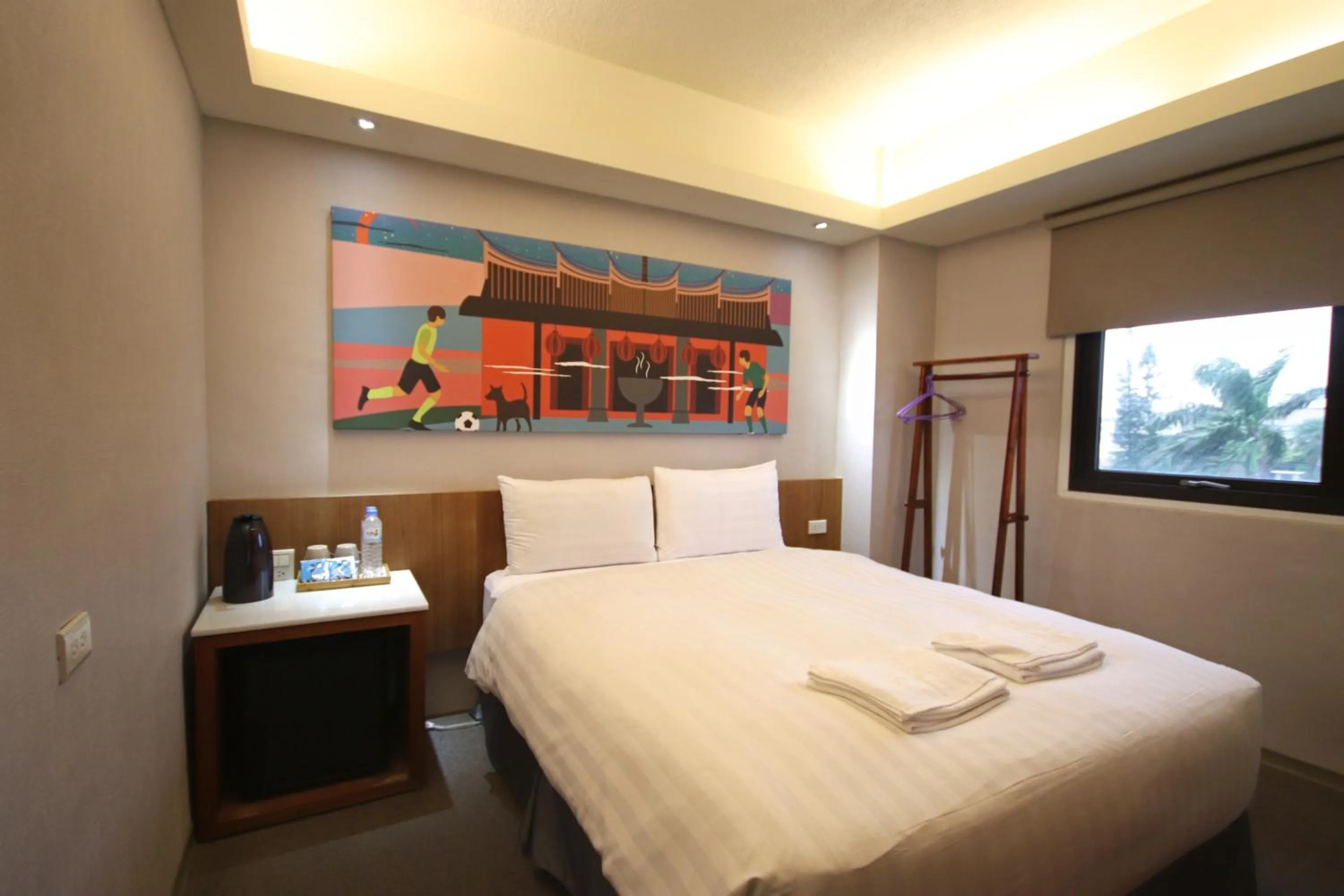 Property building, Bed in Meci Hotel