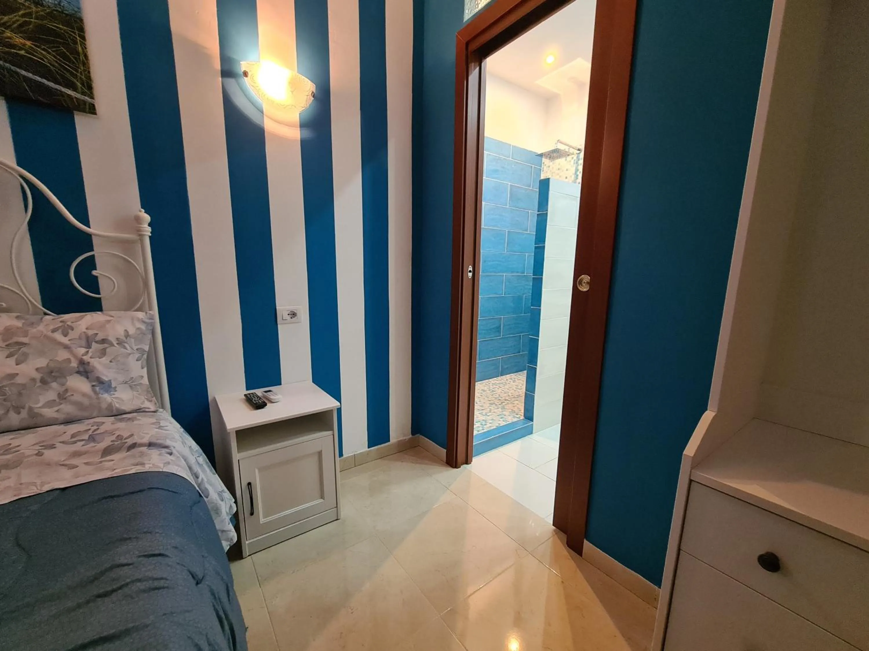 Bathroom, Bed in Domus Lace