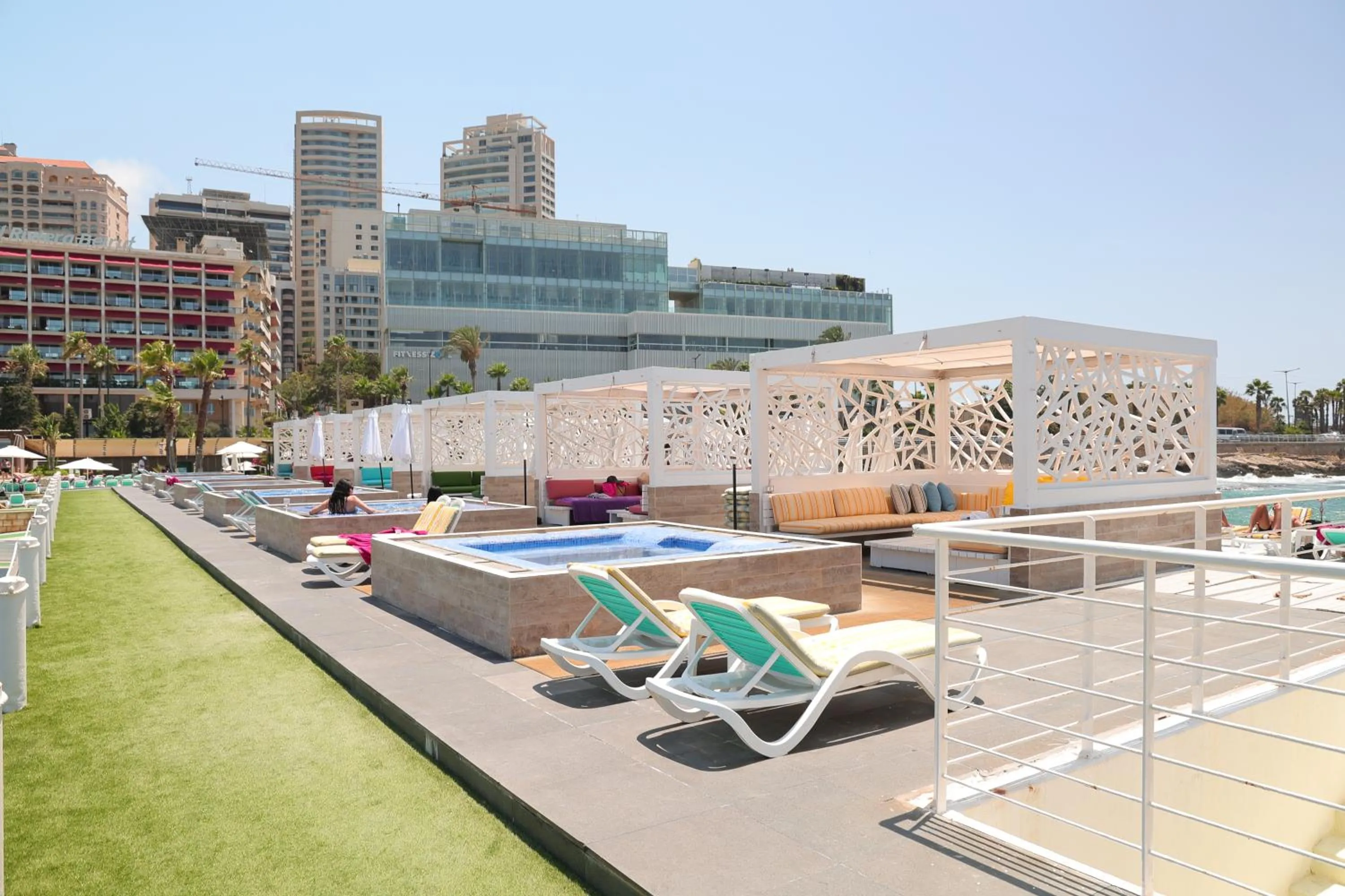 Riviera Hotel and Beach Lounge, Beirut