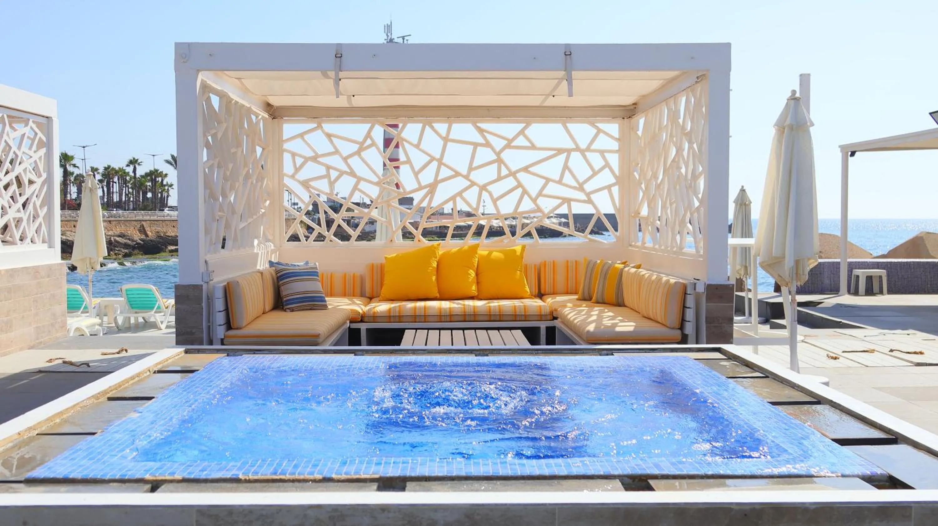 Riviera Hotel and Beach Lounge, Beirut
