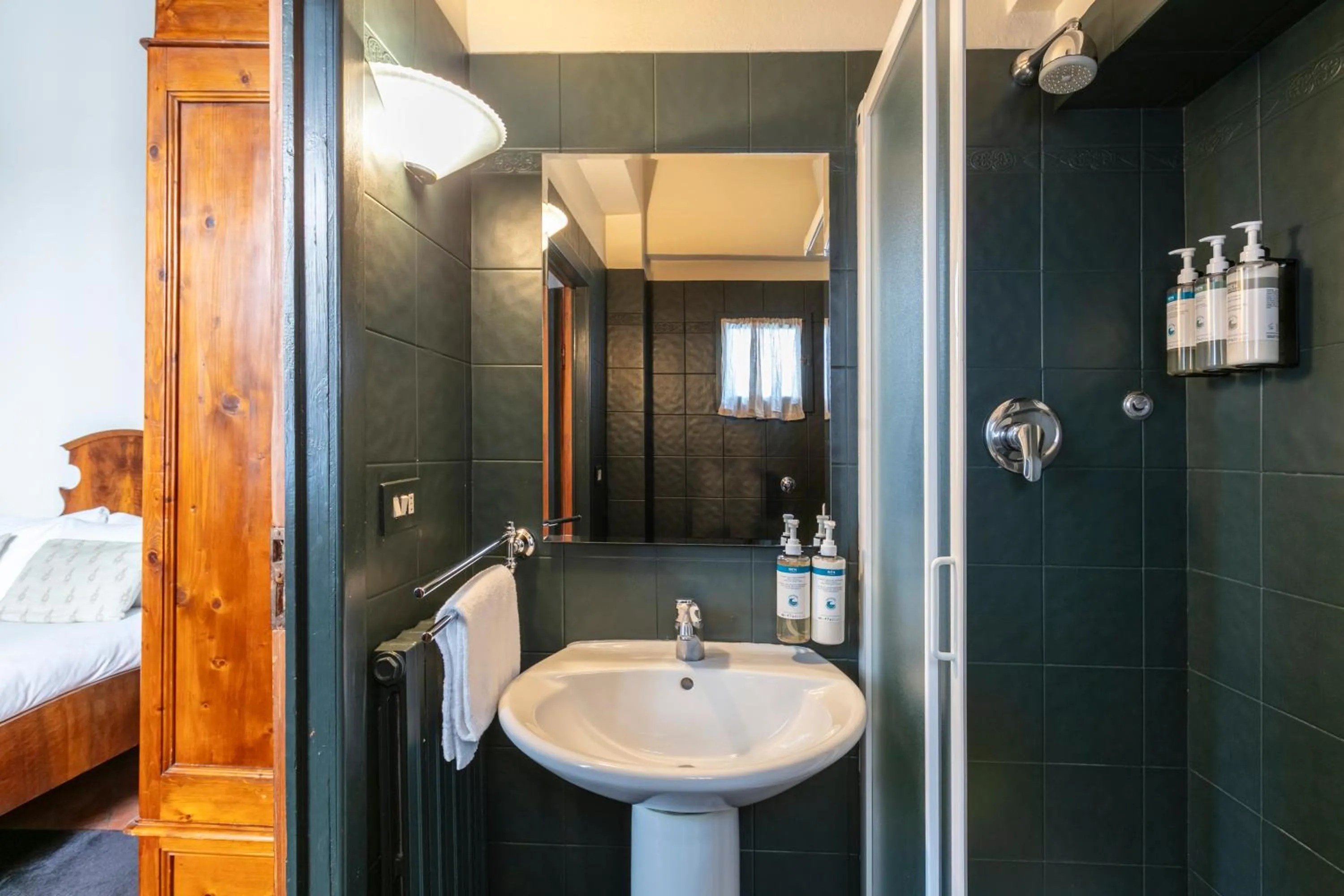 Bathroom in Numa Florence Palazzo Belfiore