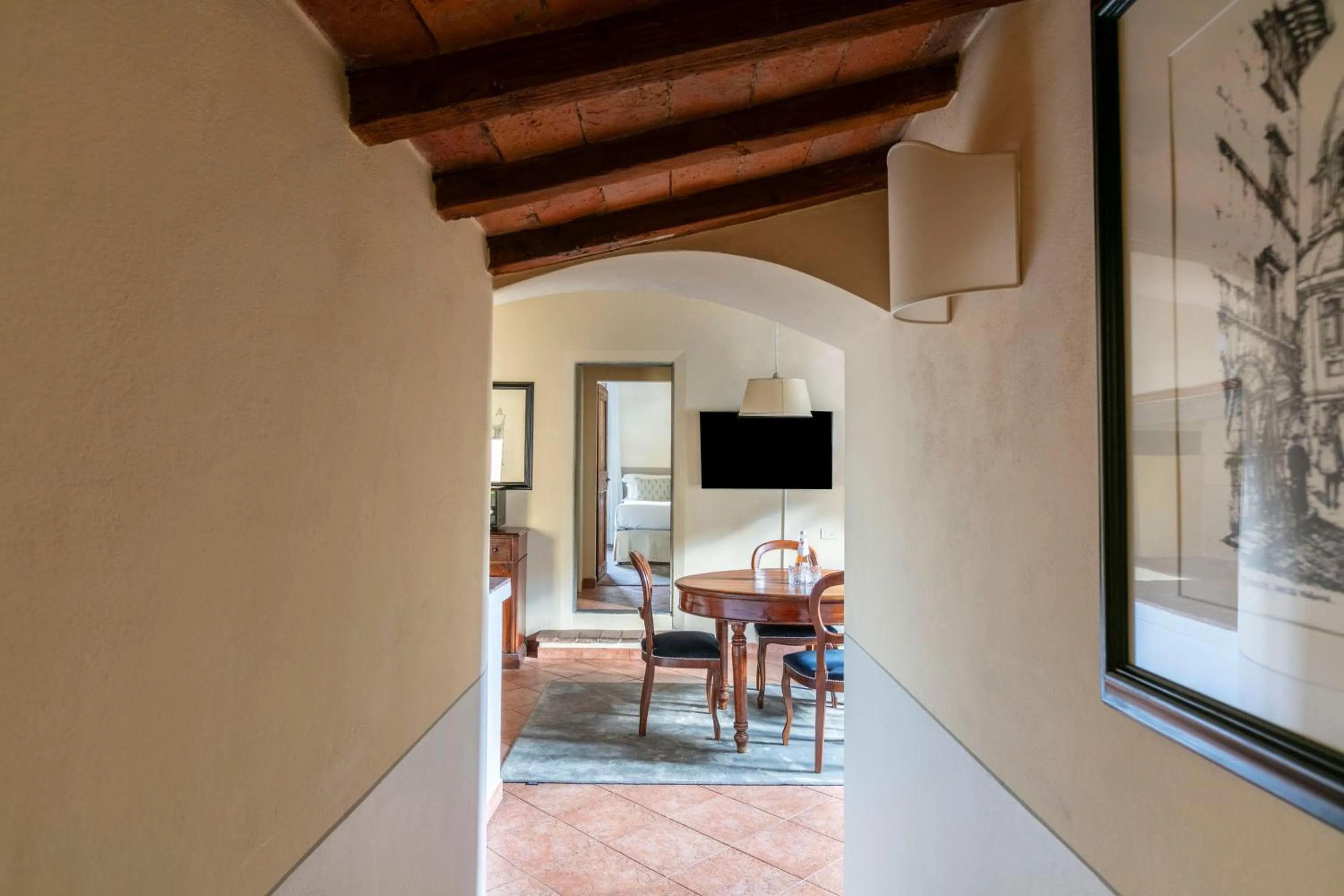 Dining area in Numa Florence Palazzo Belfiore