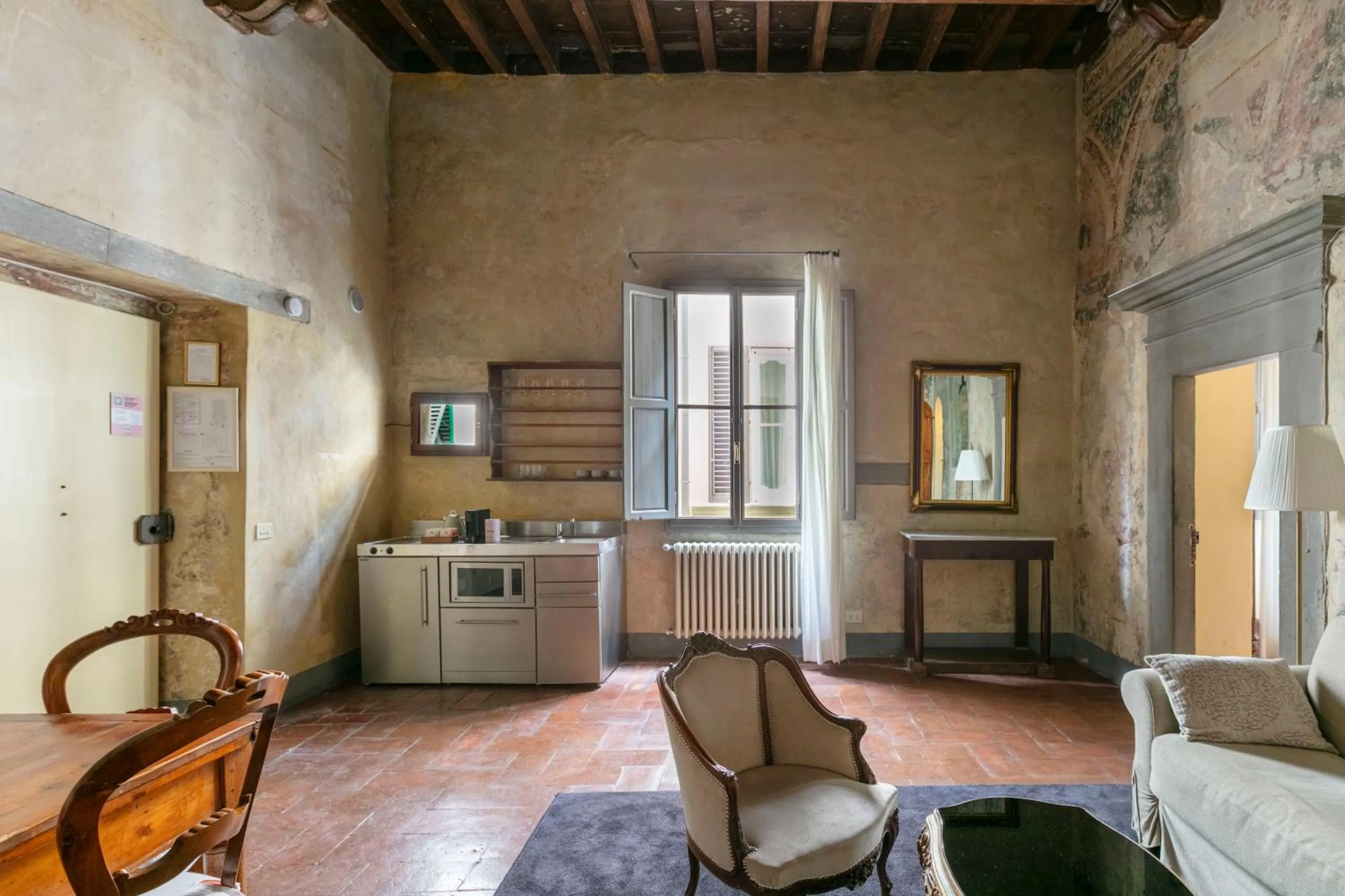 Kitchen or kitchenette in Numa Florence Palazzo Belfiore