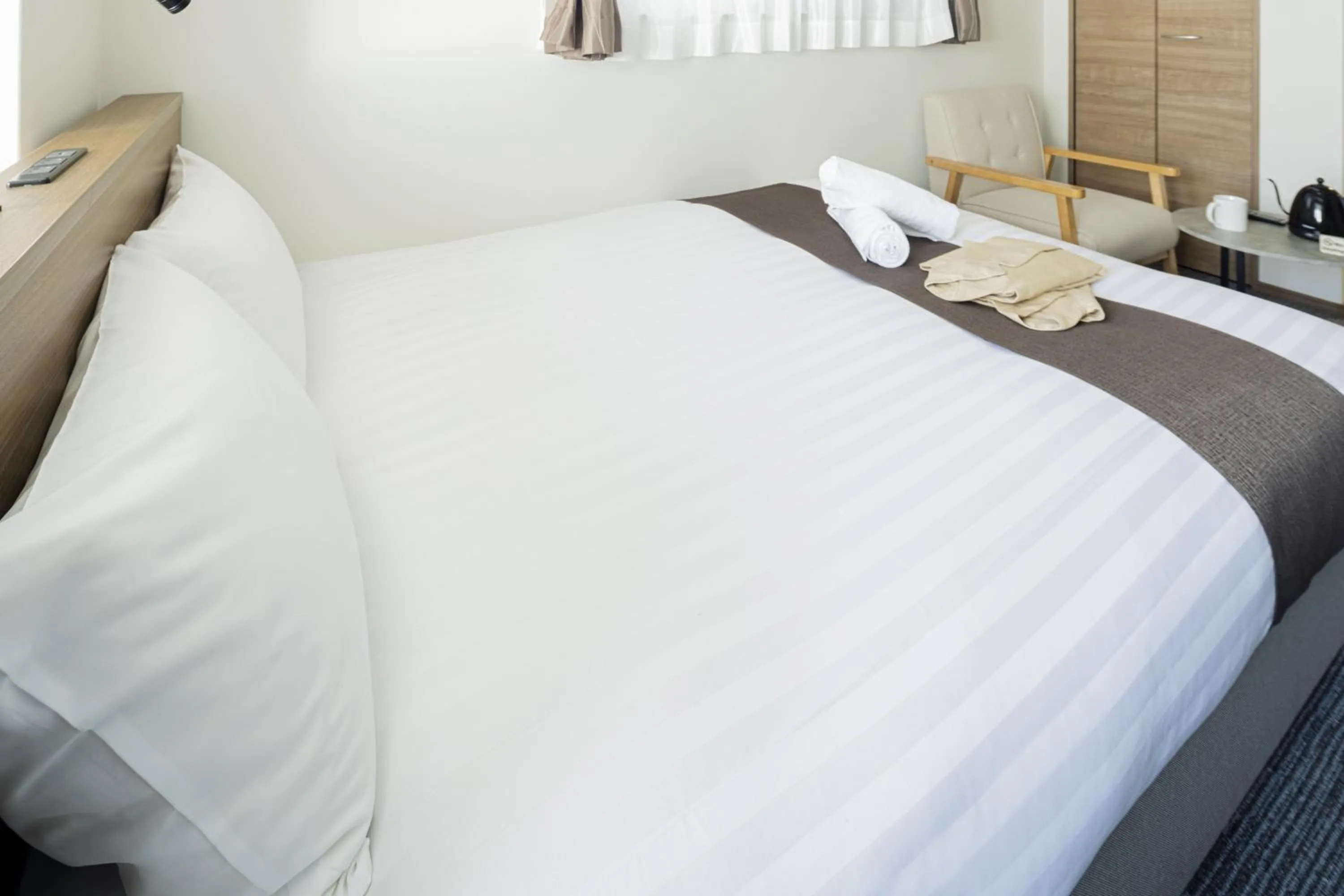 Photo of the whole room, Bed in Coruscant Hotel NagasakiekiⅢ