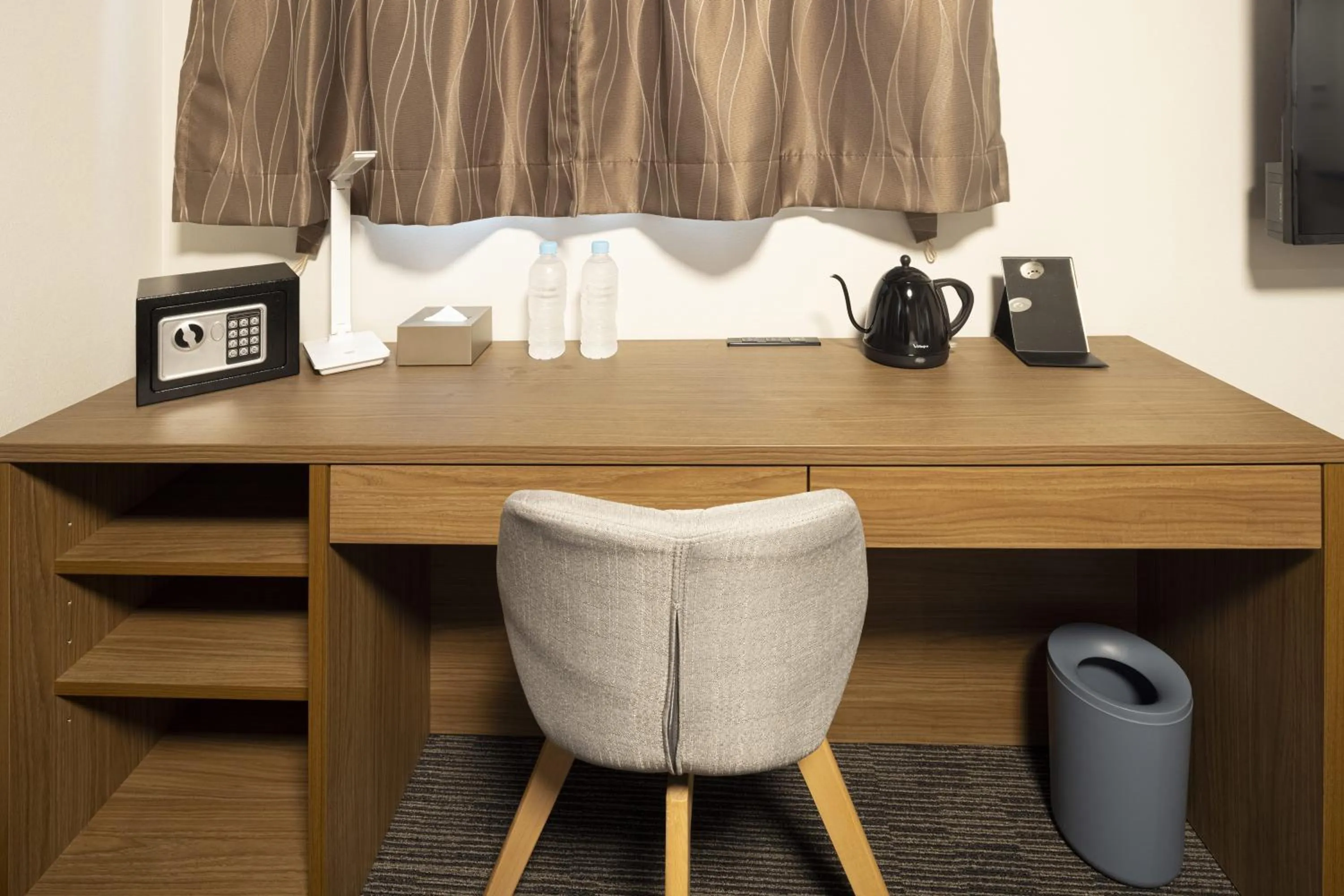 Photo of the whole room in Coruscant Hotel NagasakiekiⅢ