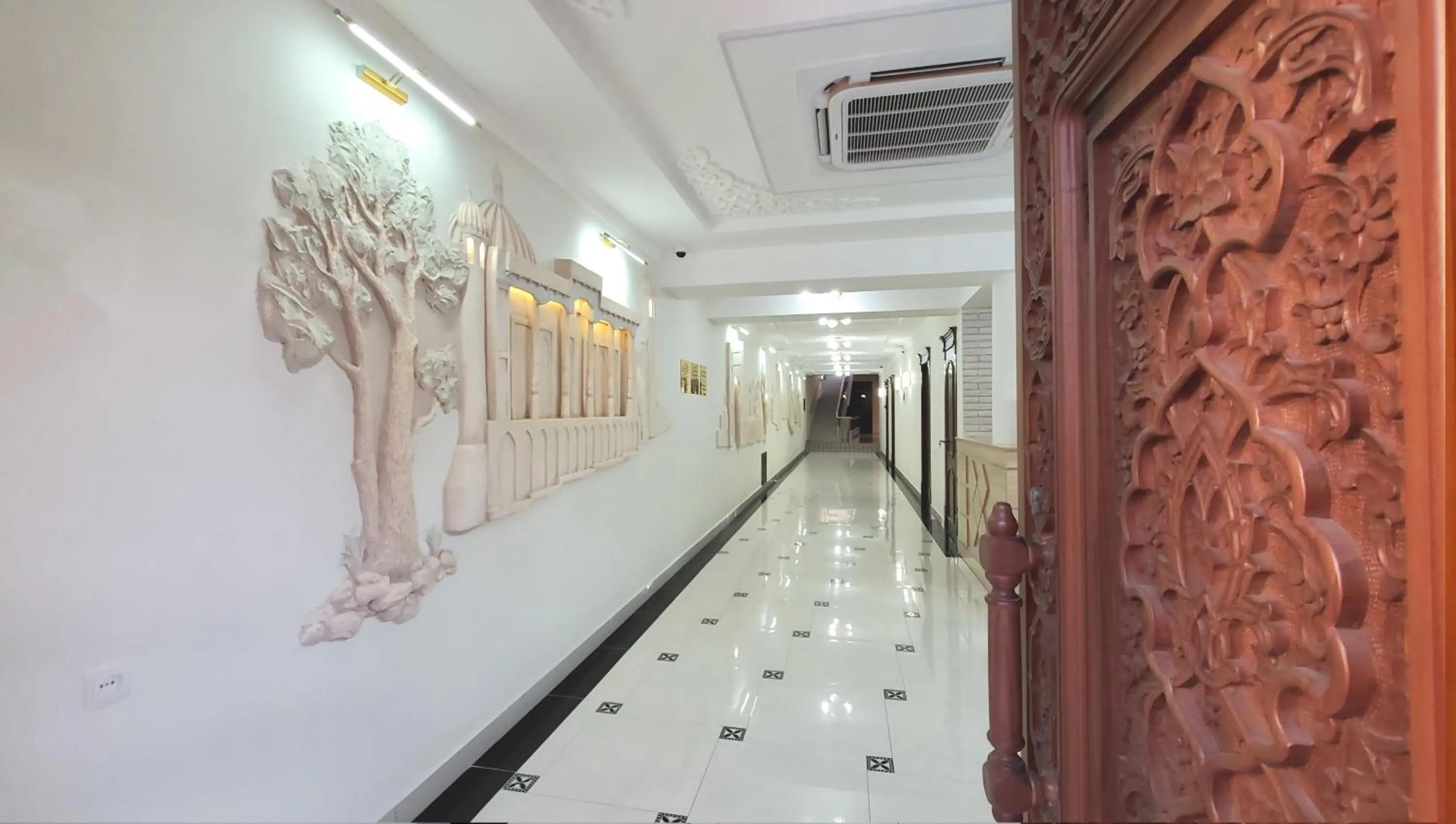 Property building in Hotel Maroqanda