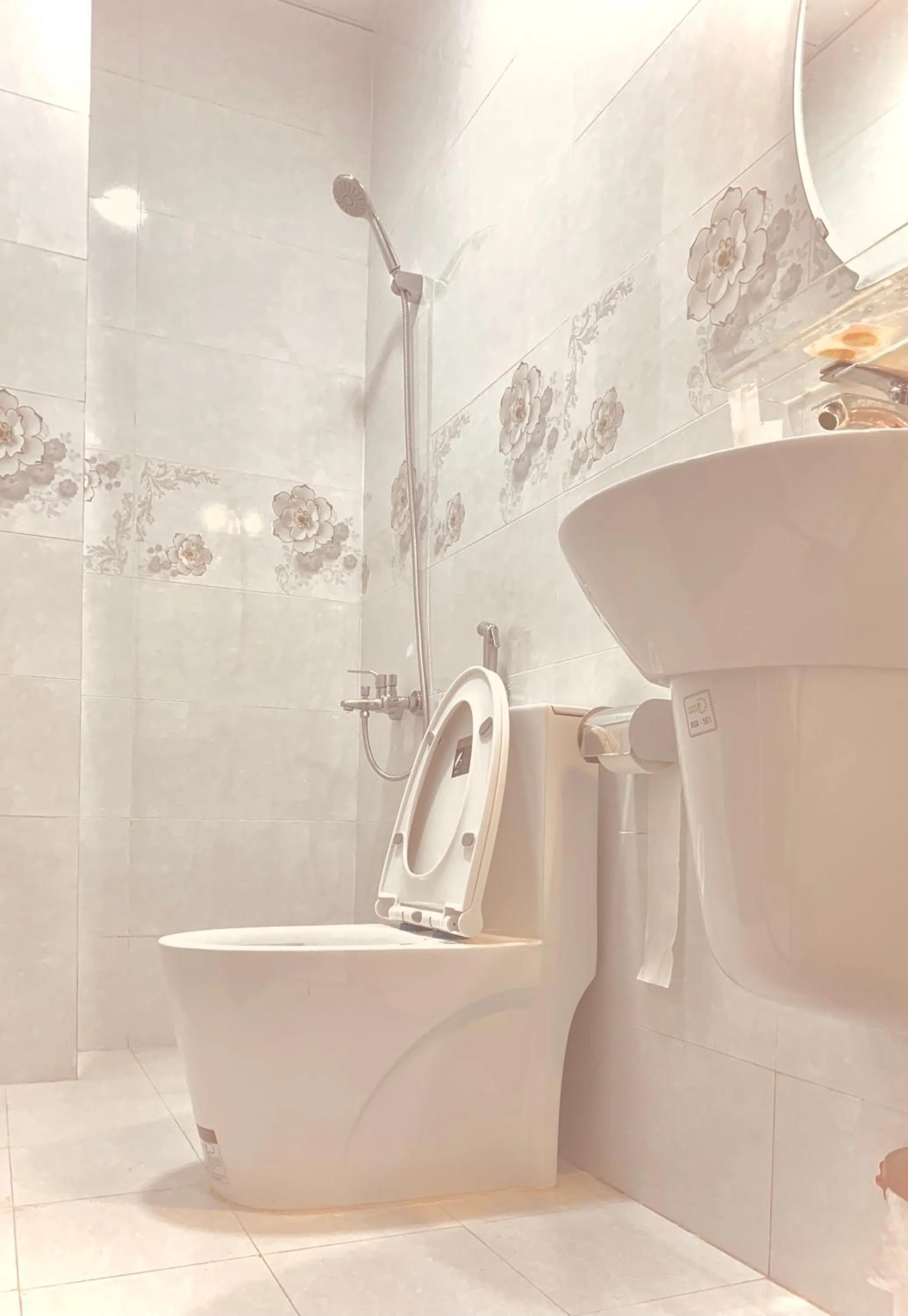 Bathroom in Family Homestay Dalat Casa