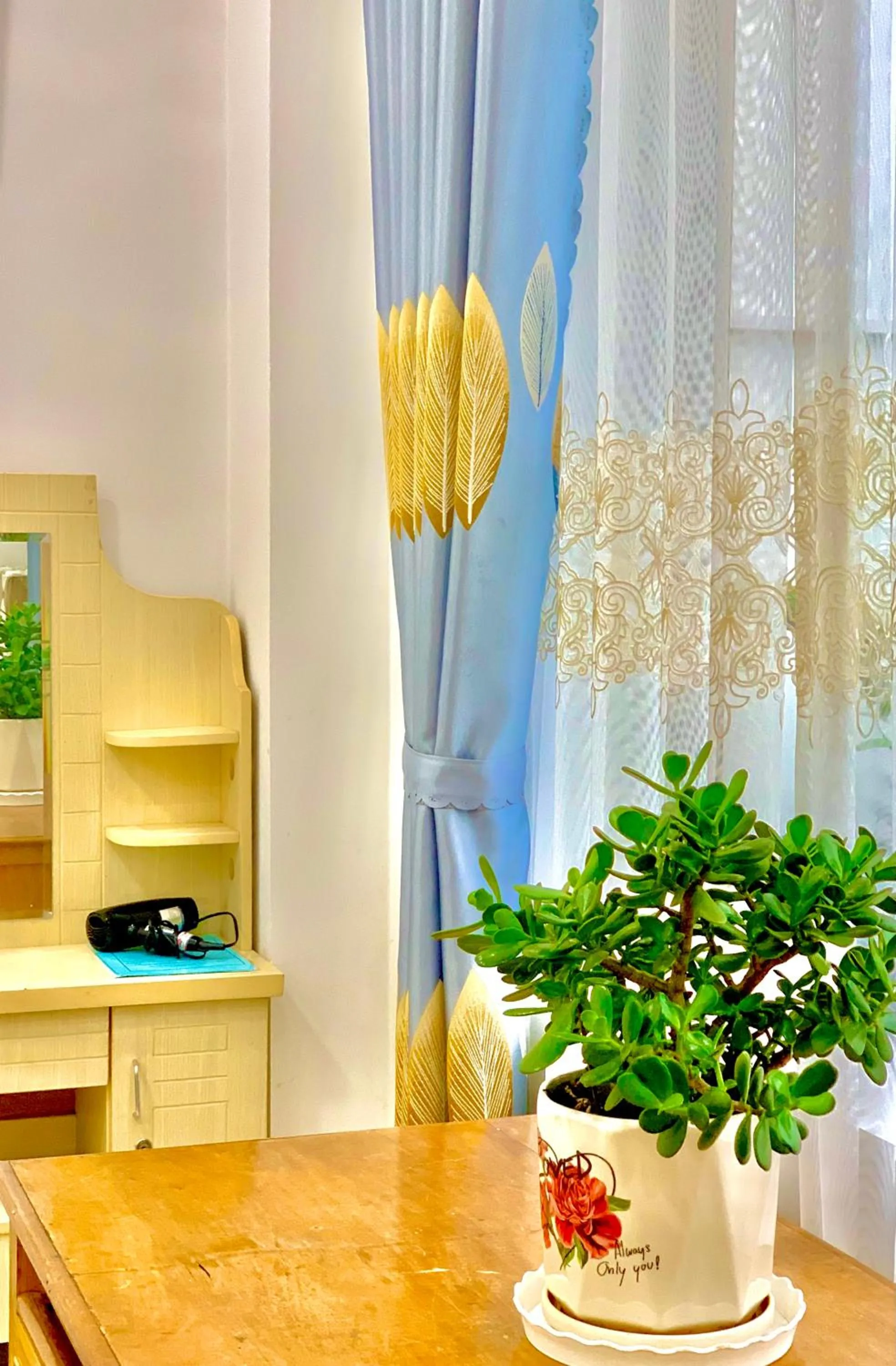 hair dresser in Family Homestay Dalat Casa