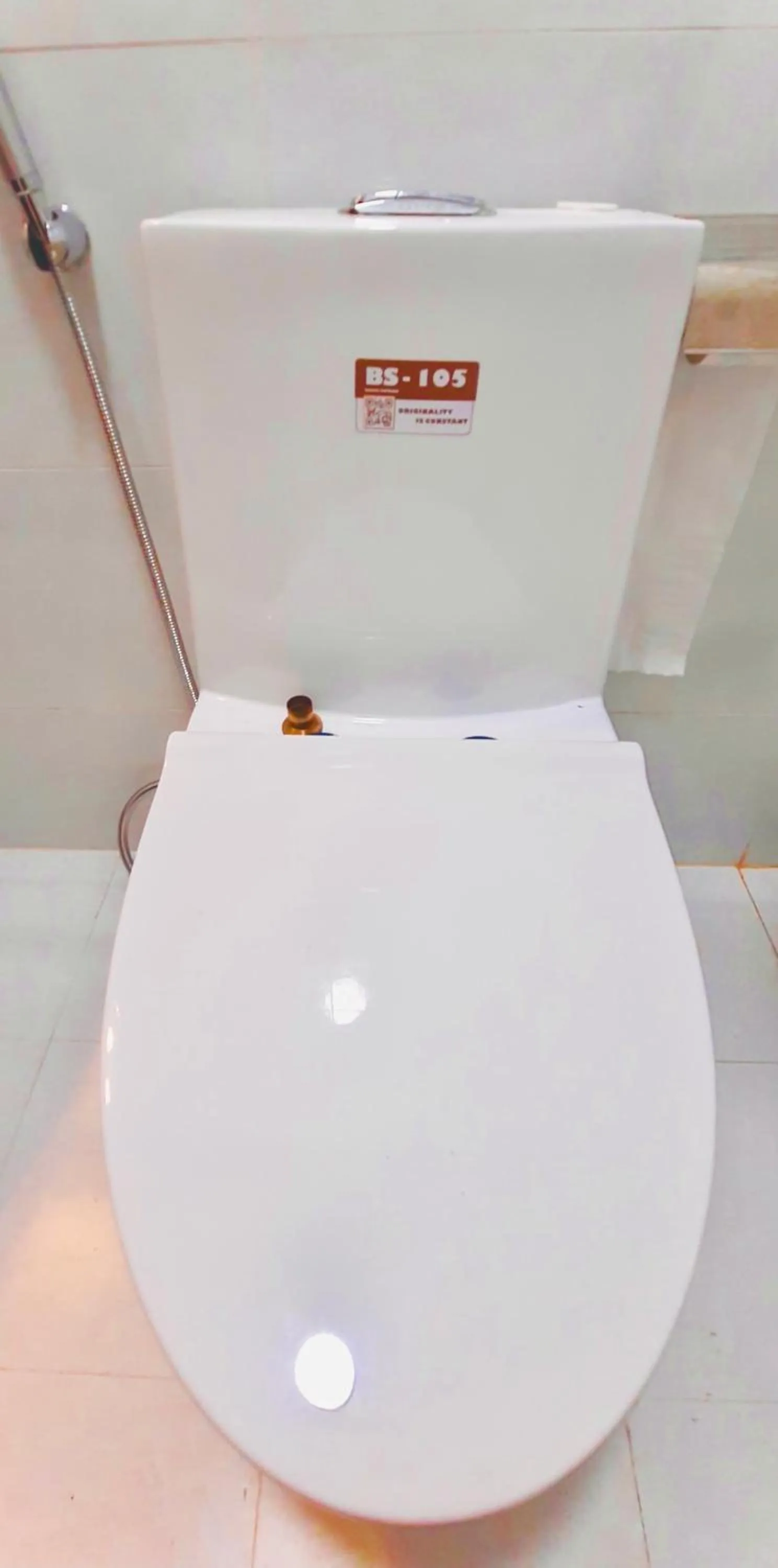 Shower in Family Homestay Dalat Casa