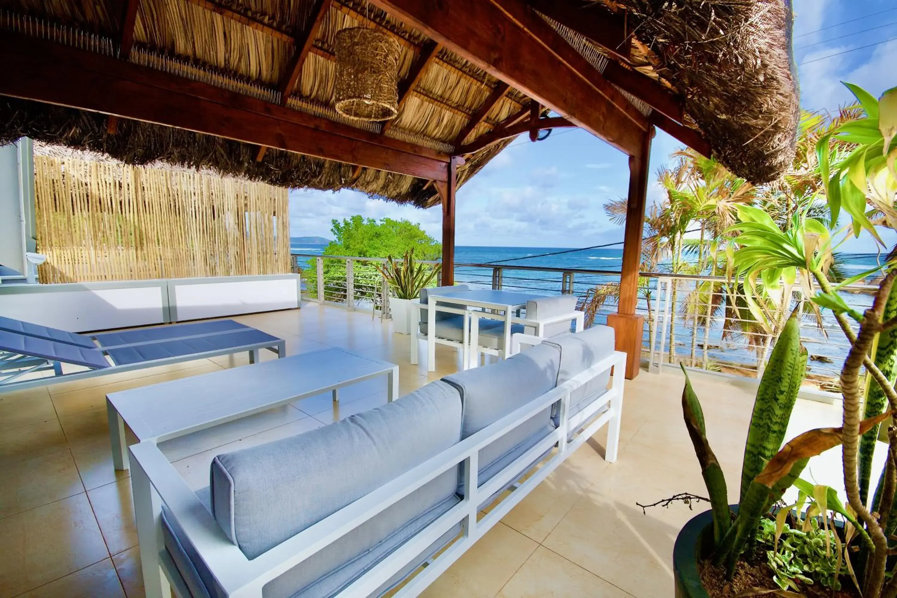 King Suite with Sea View in SEA SPLASH SELF CATERING And La Petite Maison King Suite with Sea View in SEA SPLASH SELF CATERING And La Petite Maison